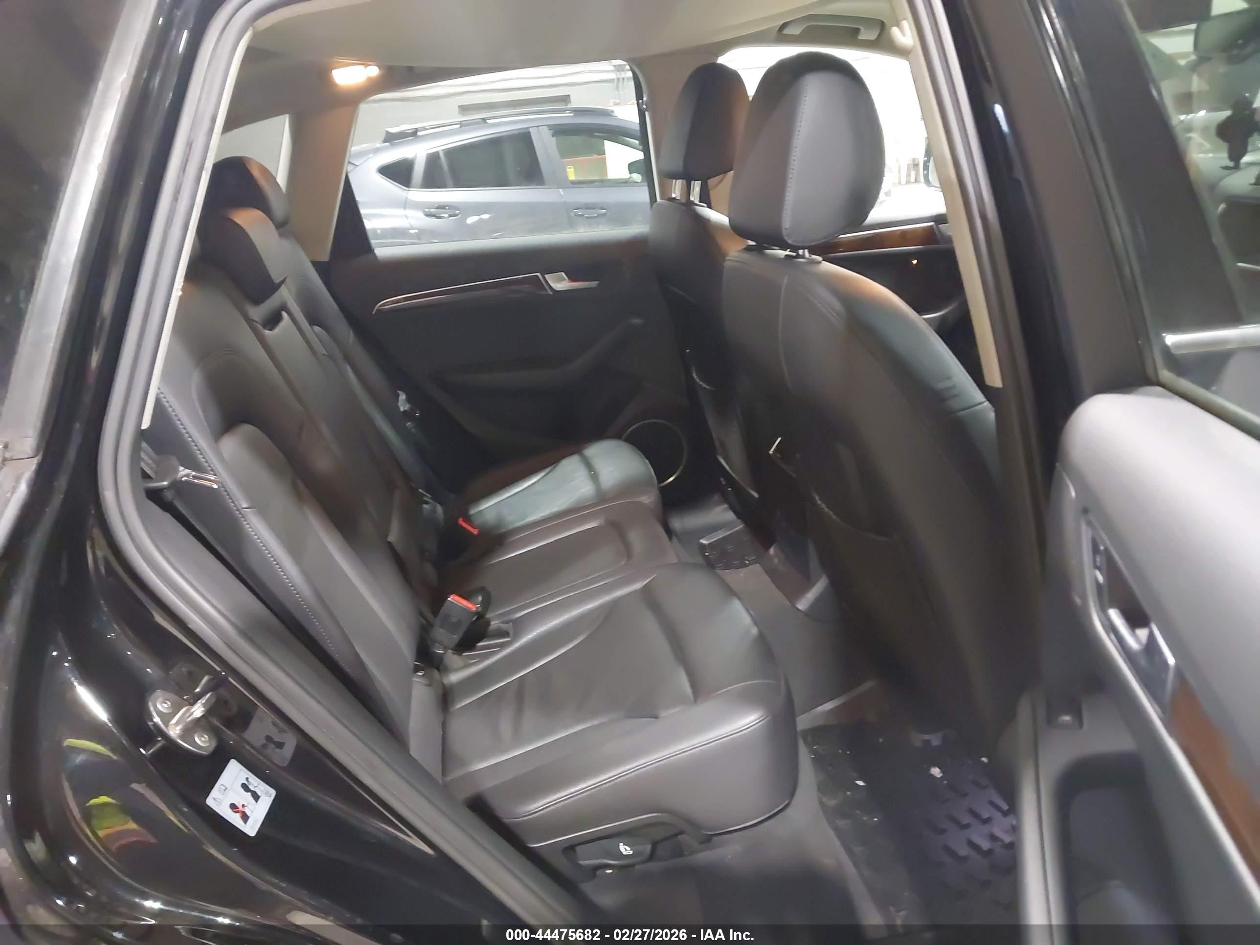 AUDI Q5 image 8