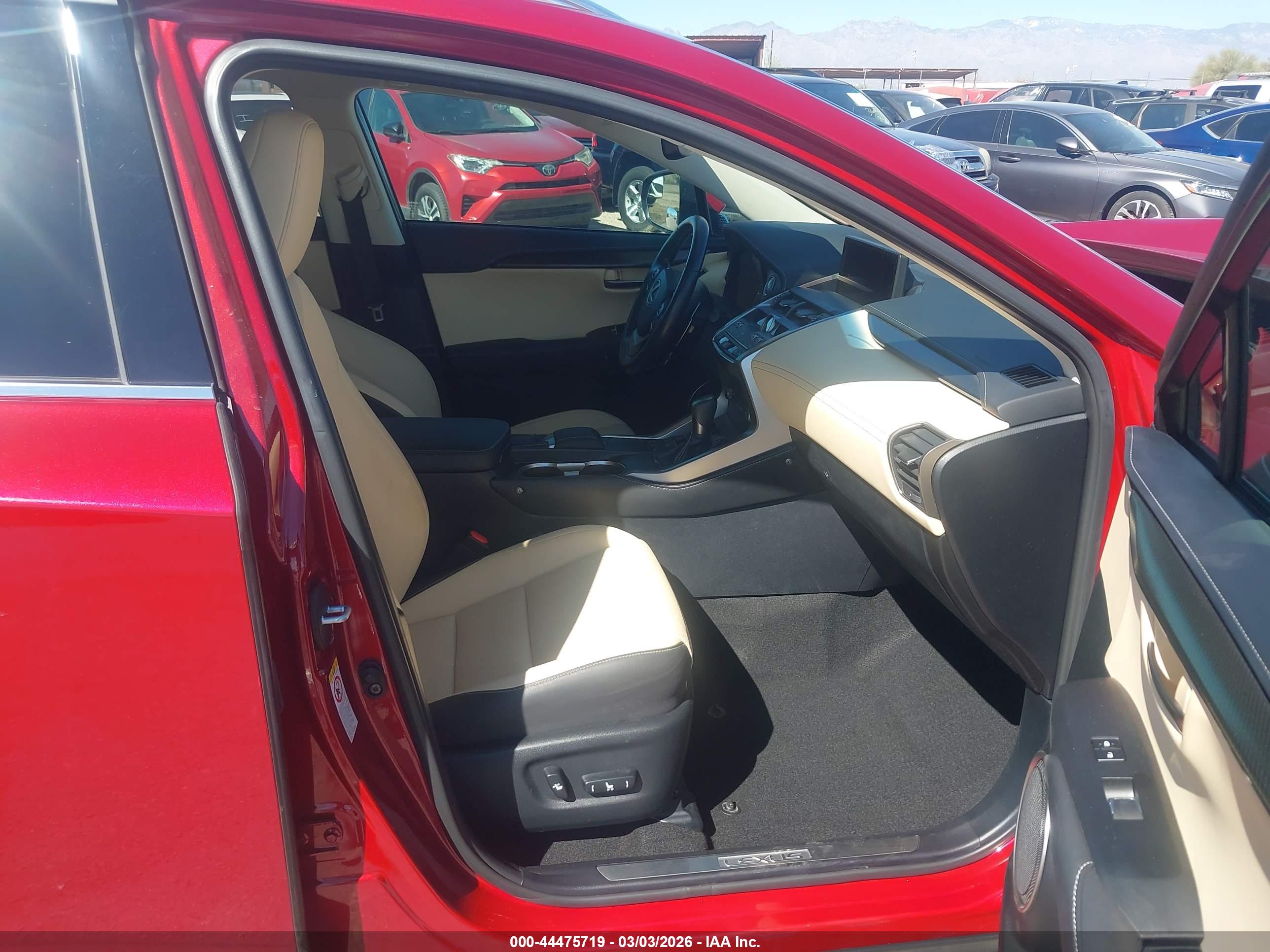 LEXUS NX image 5