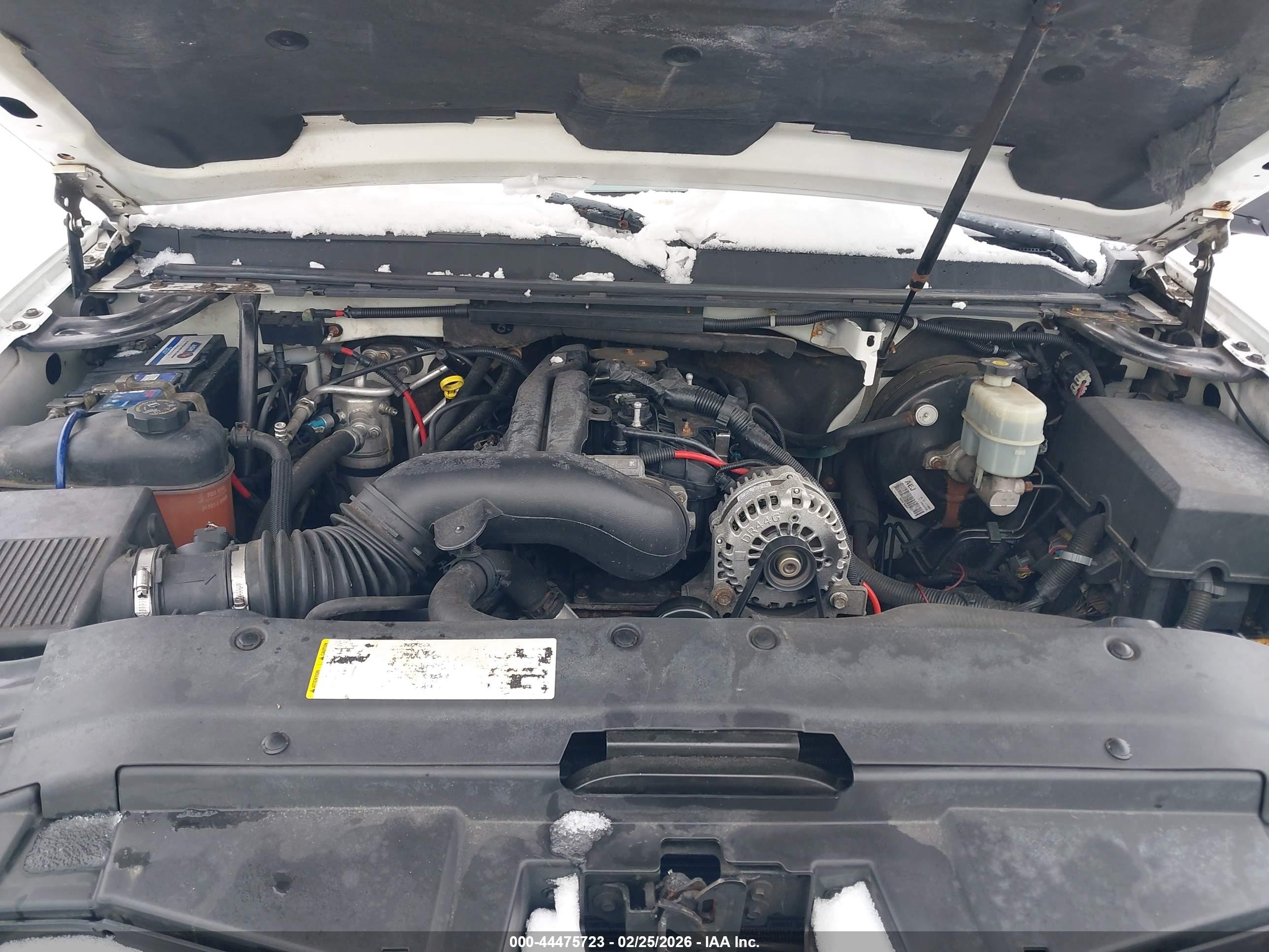 CHEVROLET TAHOE image 10