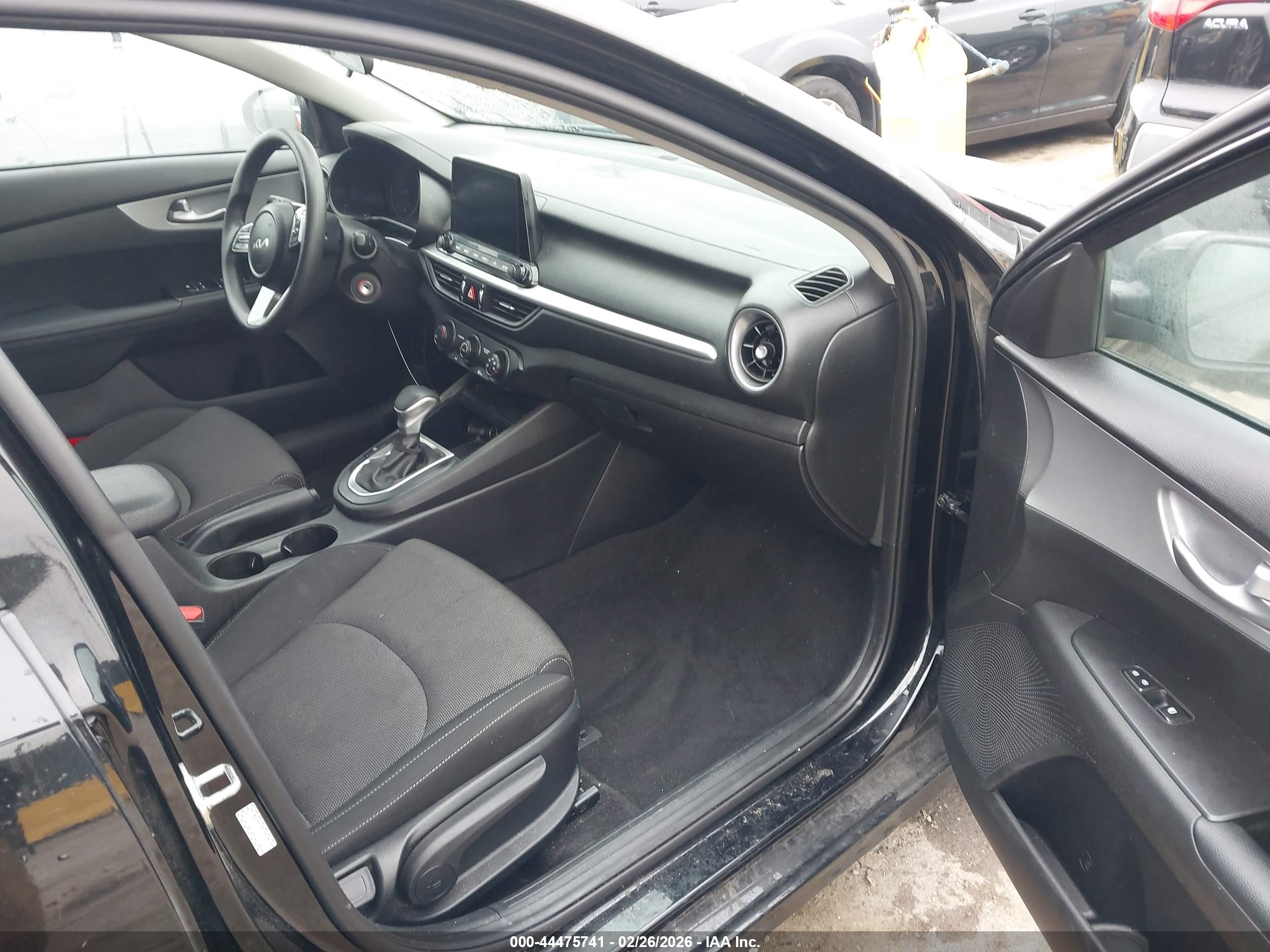 KIA FORTE image 5