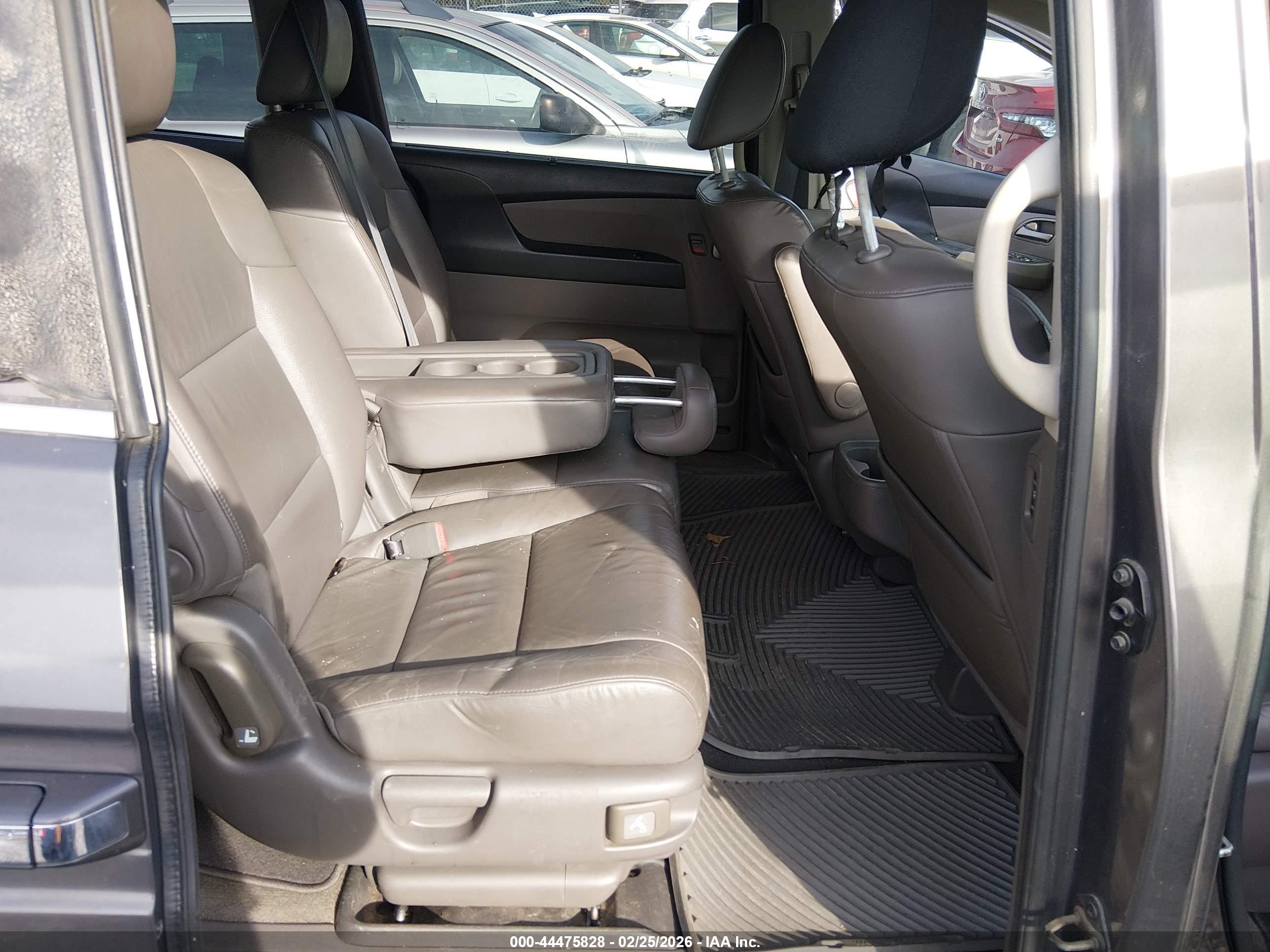 HONDA ODYSSEY image 8