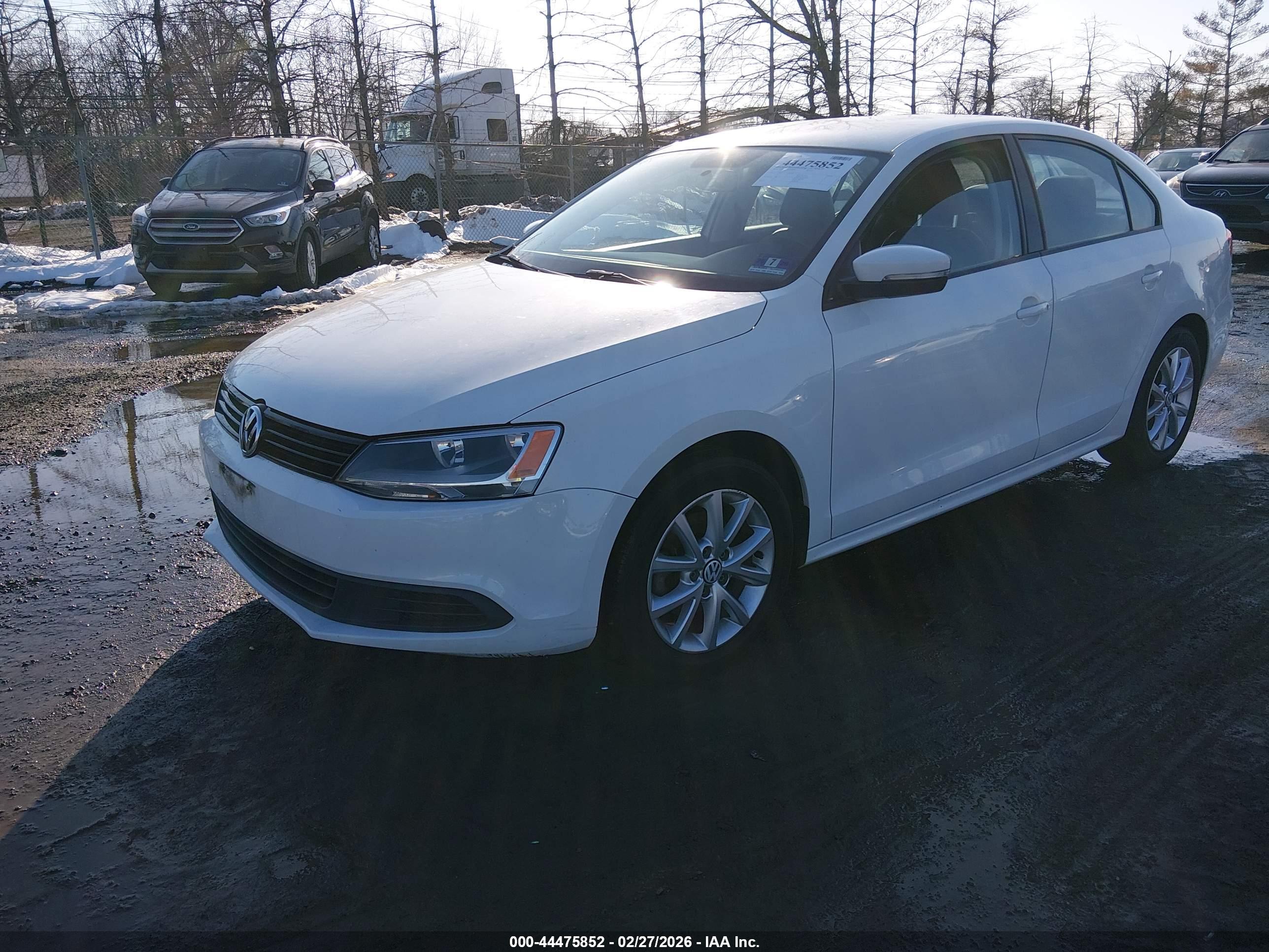 VOLKSWAGEN JETTA image 2
