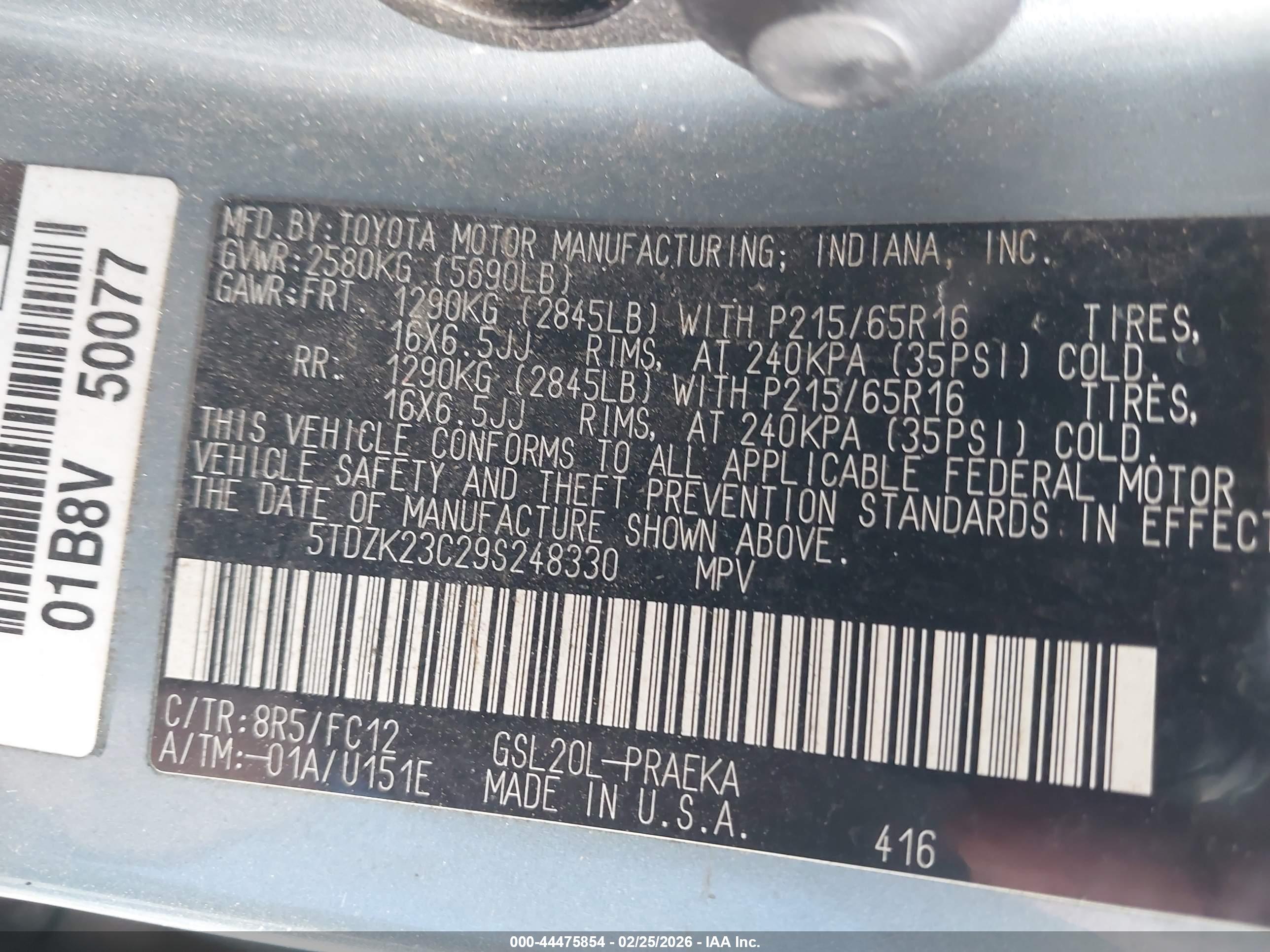 TOYOTA SIENNA image 9