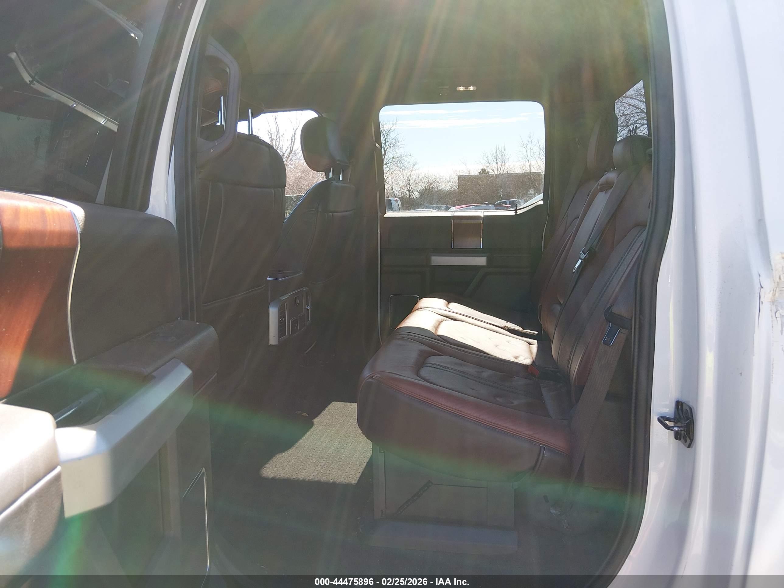 FORD F-250 image 7