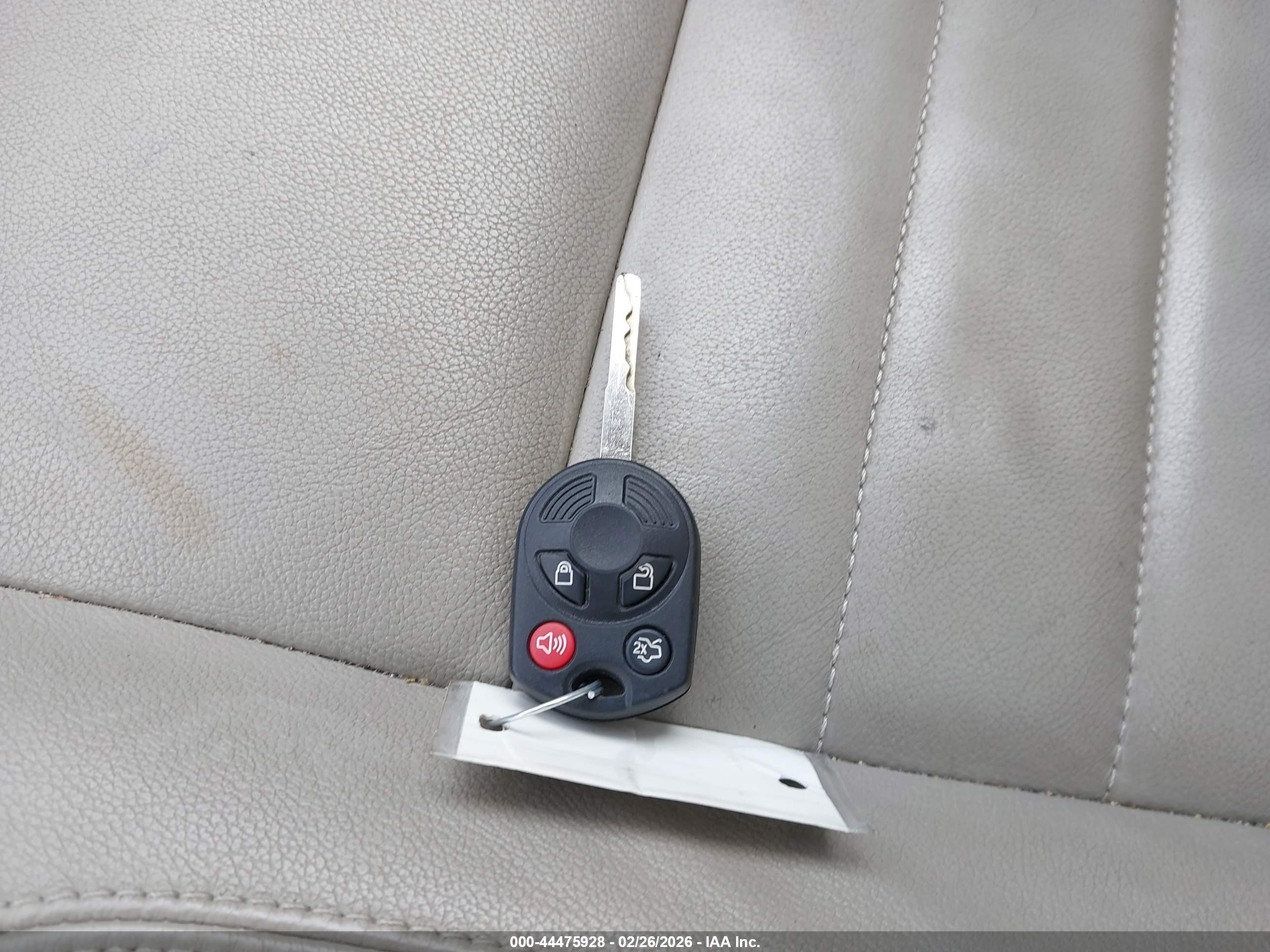 FORD ESCAPE image 11