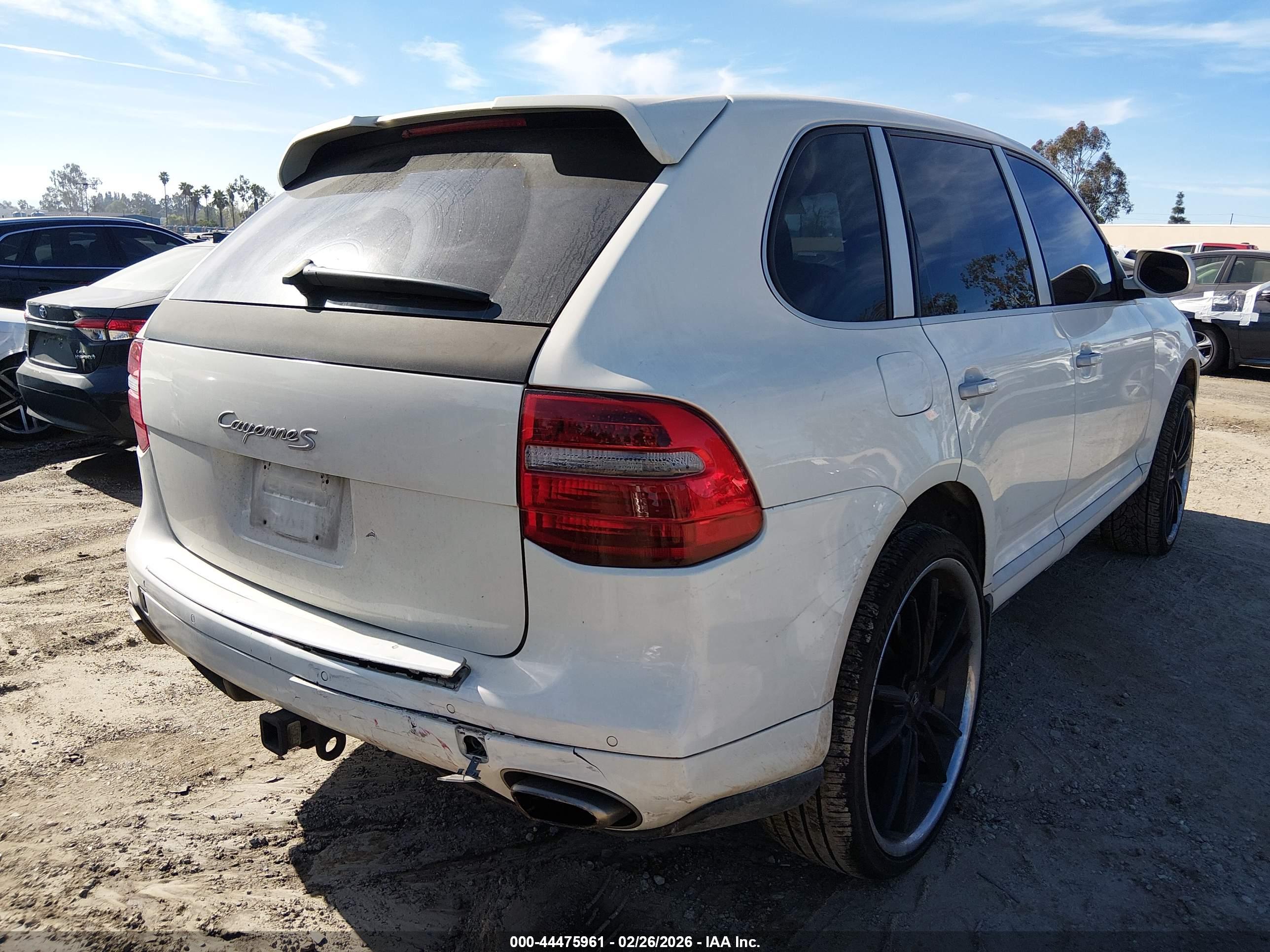 PORSCHE CAYENNE image 4