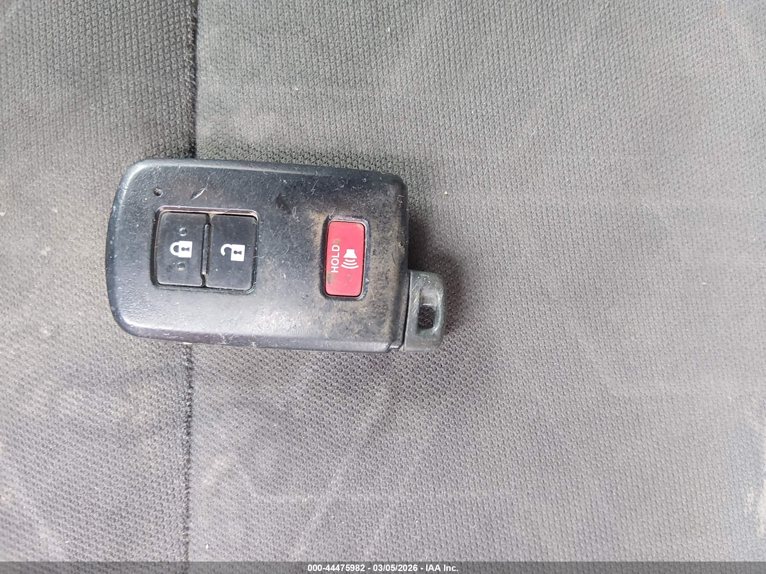 TOYOTA TACOMA image 11