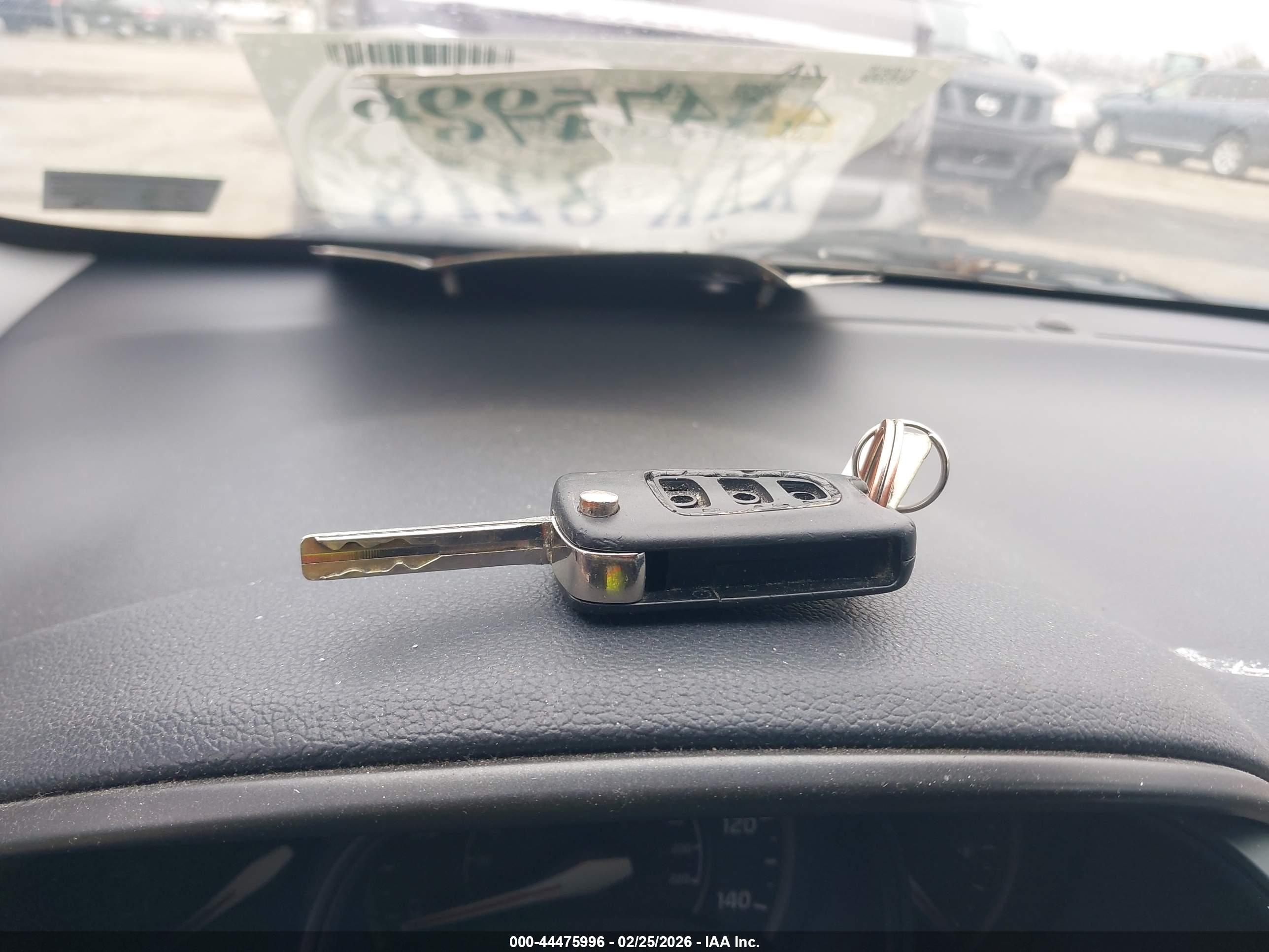 KIA RIO5 image 11