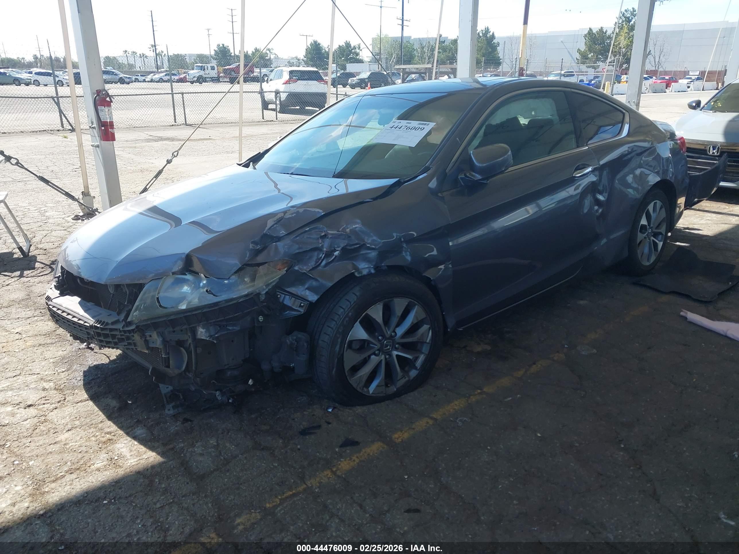 HONDA ACCORD image 2