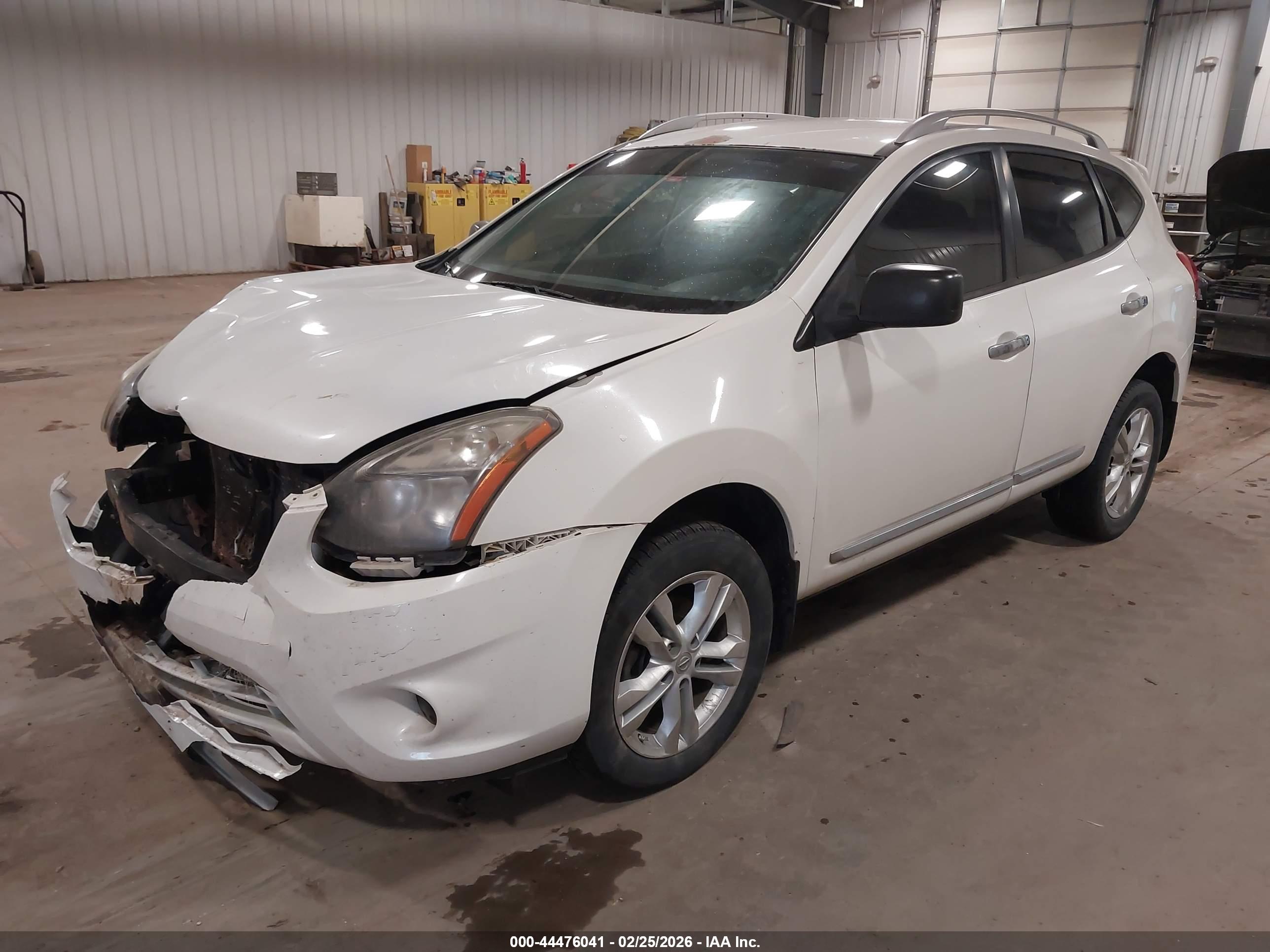 NISSAN ROGUE image 2
