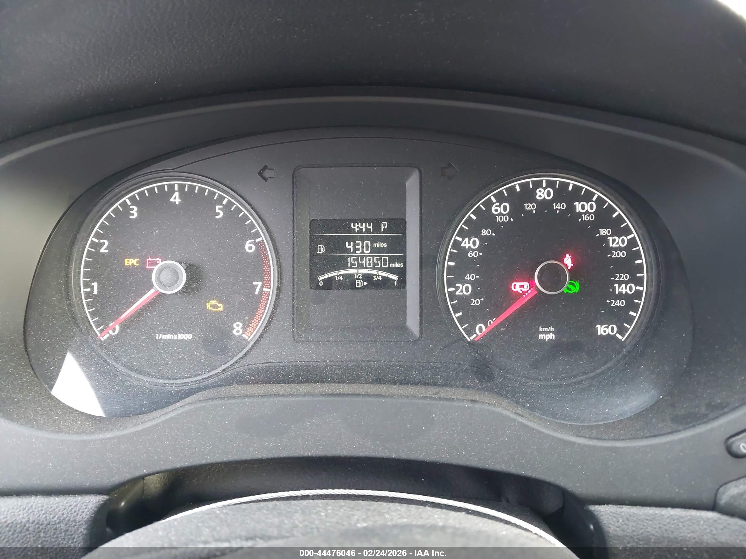 VOLKSWAGEN JETTA image 7