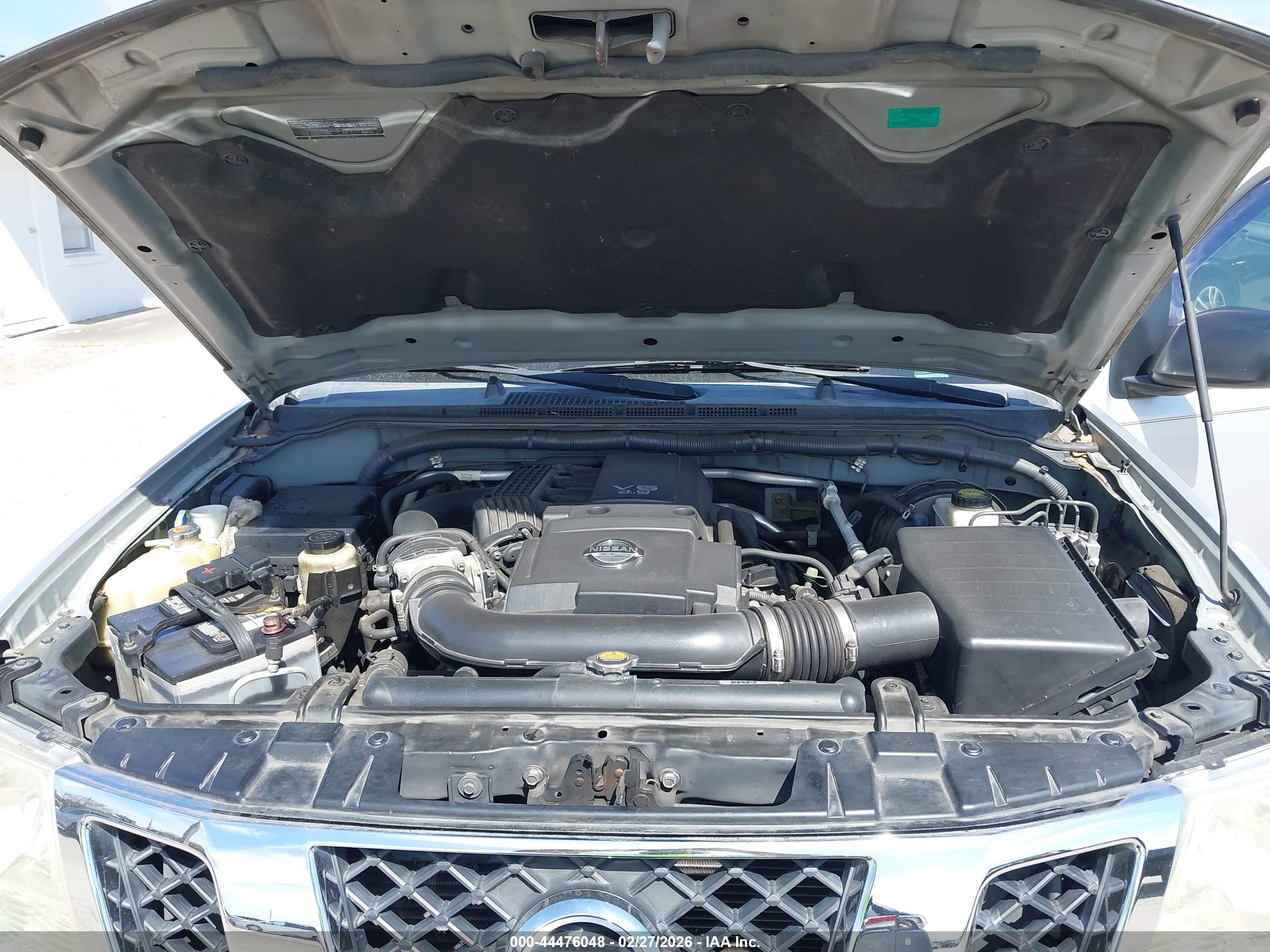 NISSAN FRONTIER image 10