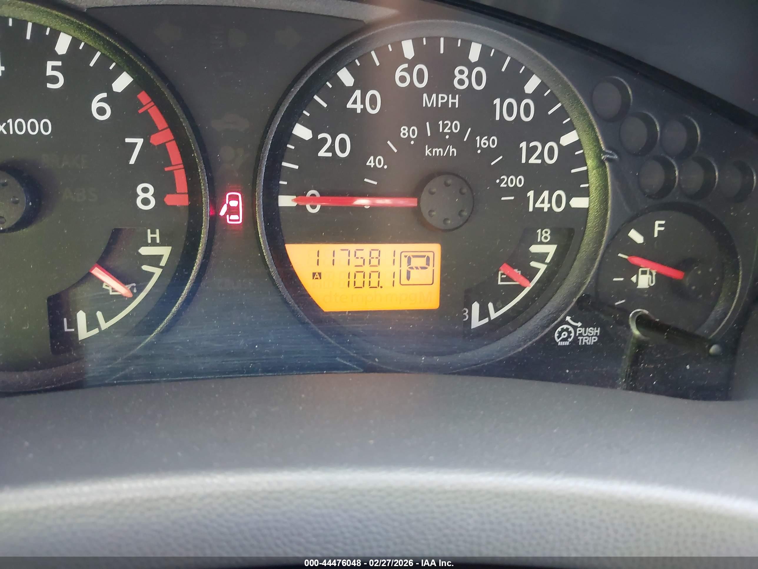 NISSAN FRONTIER image 7