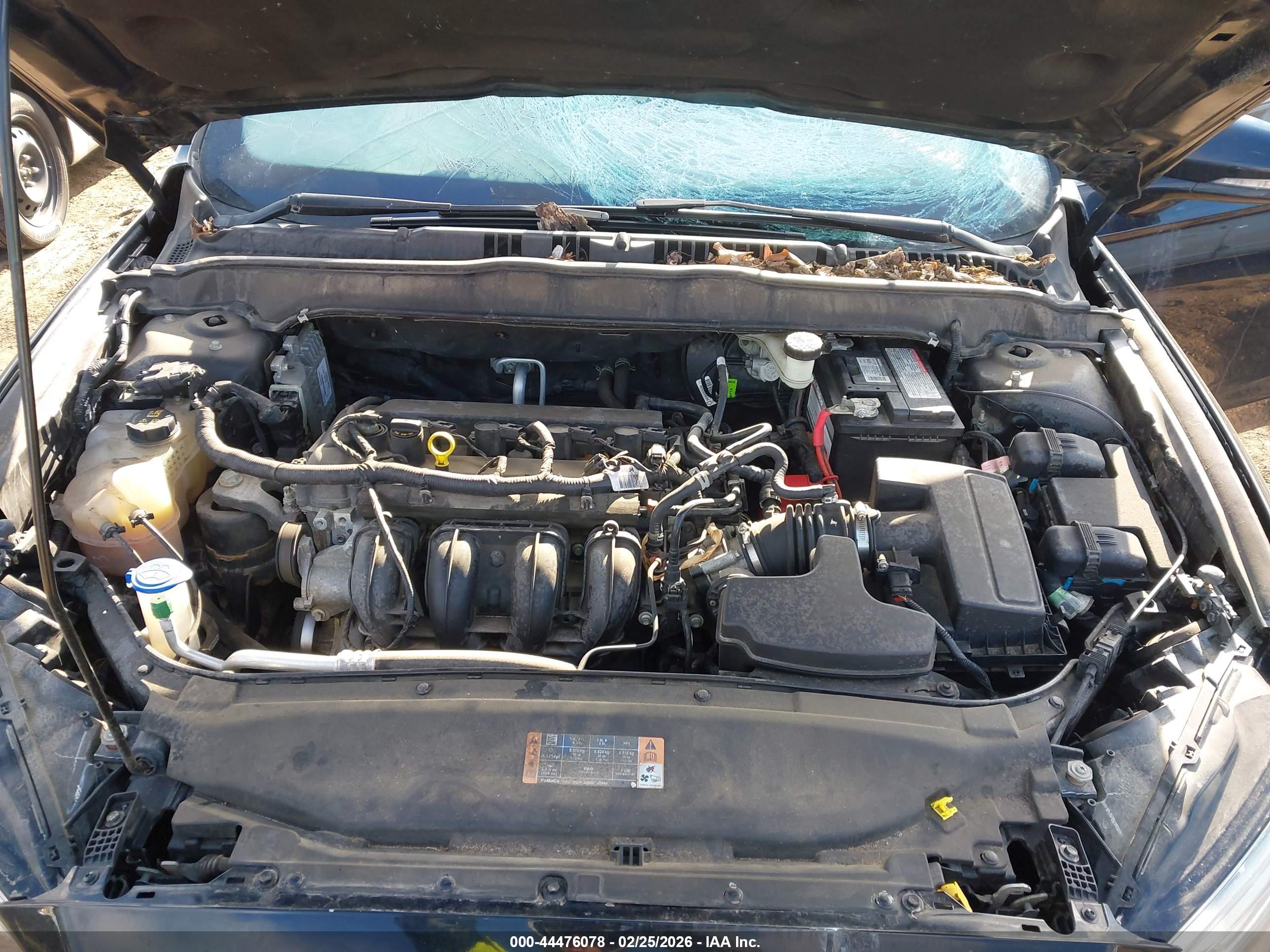 FORD FUSION image 10