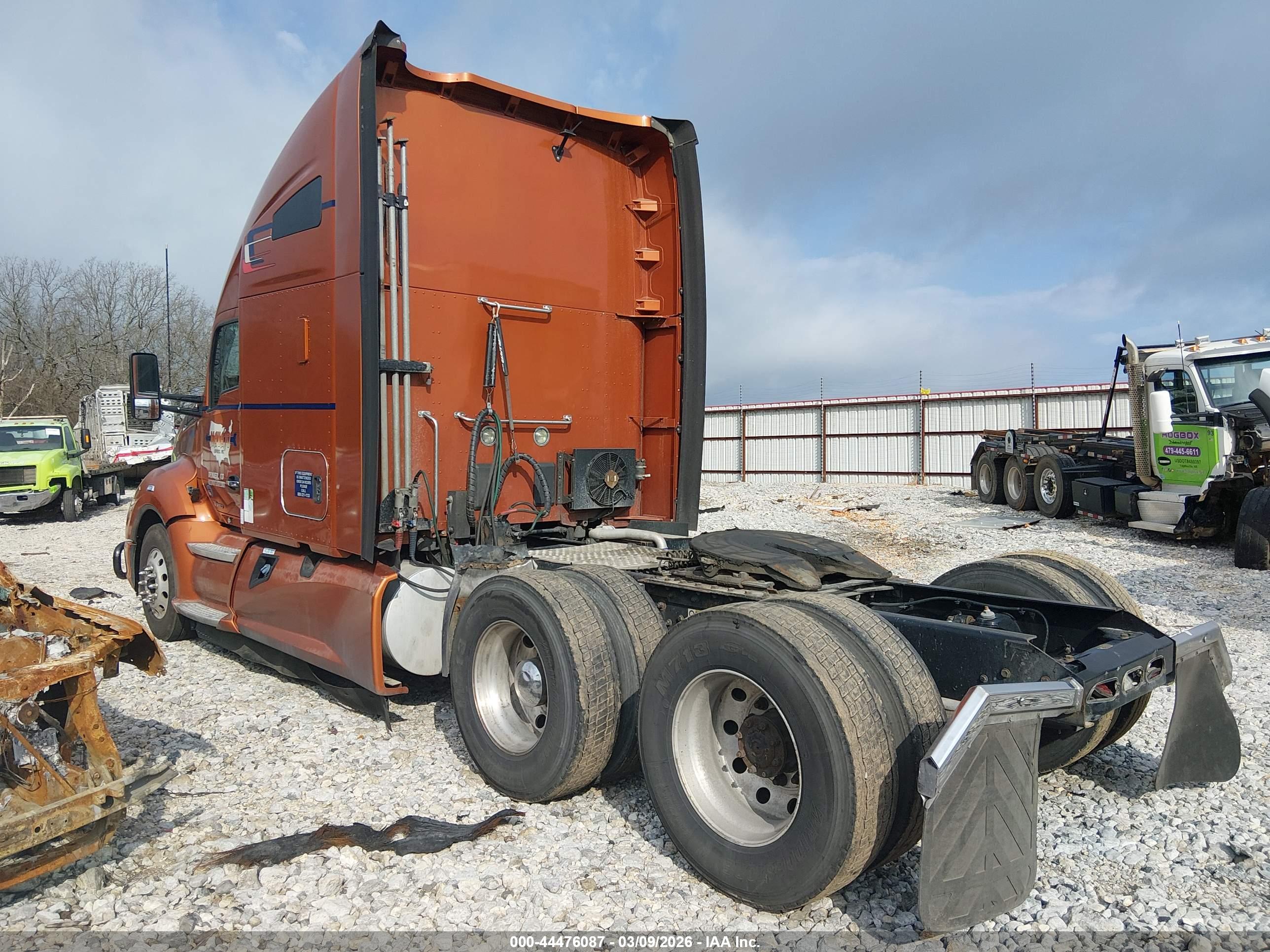 KENWORTH T680 image 3