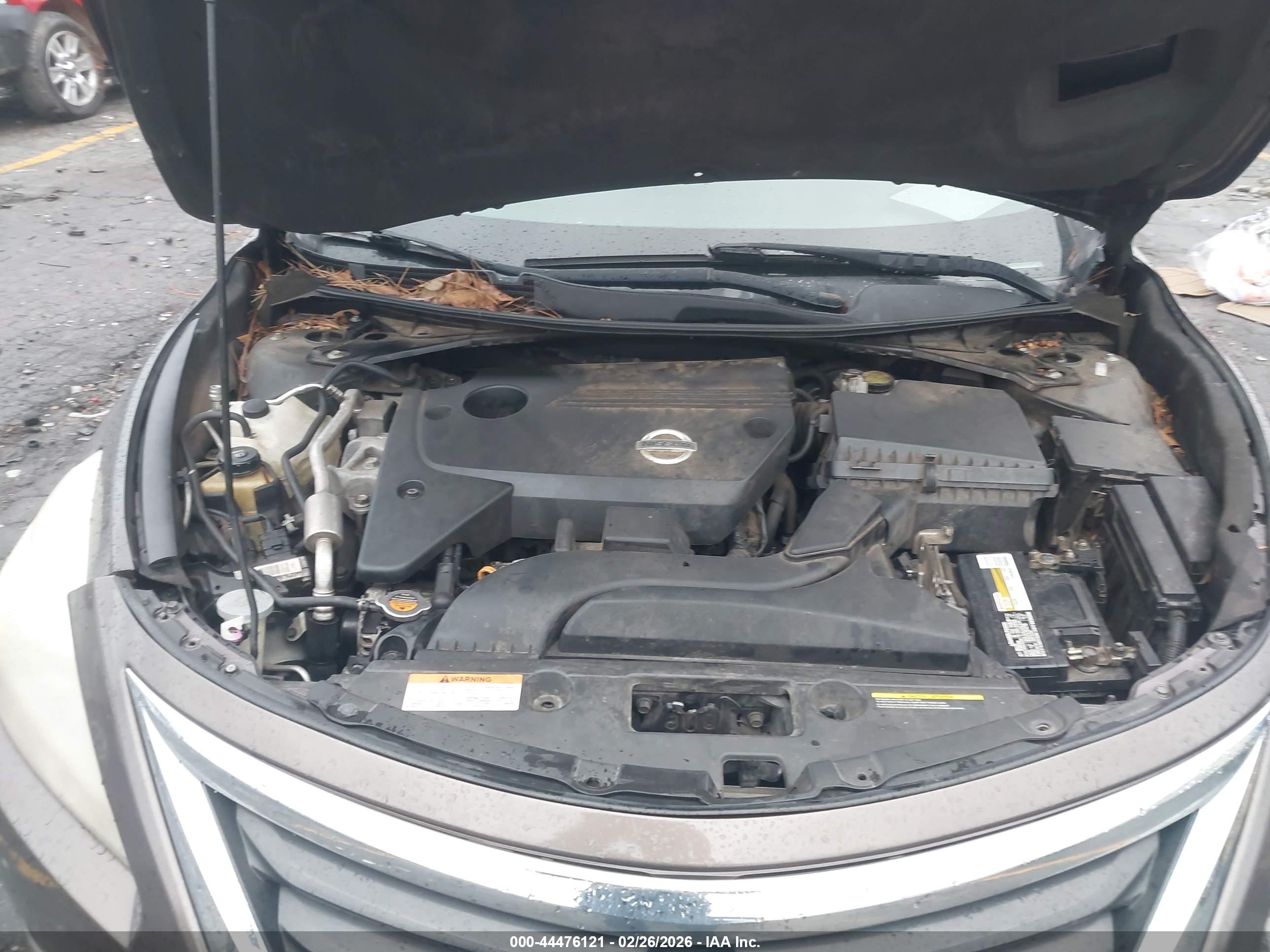 NISSAN ALTIMA image 10