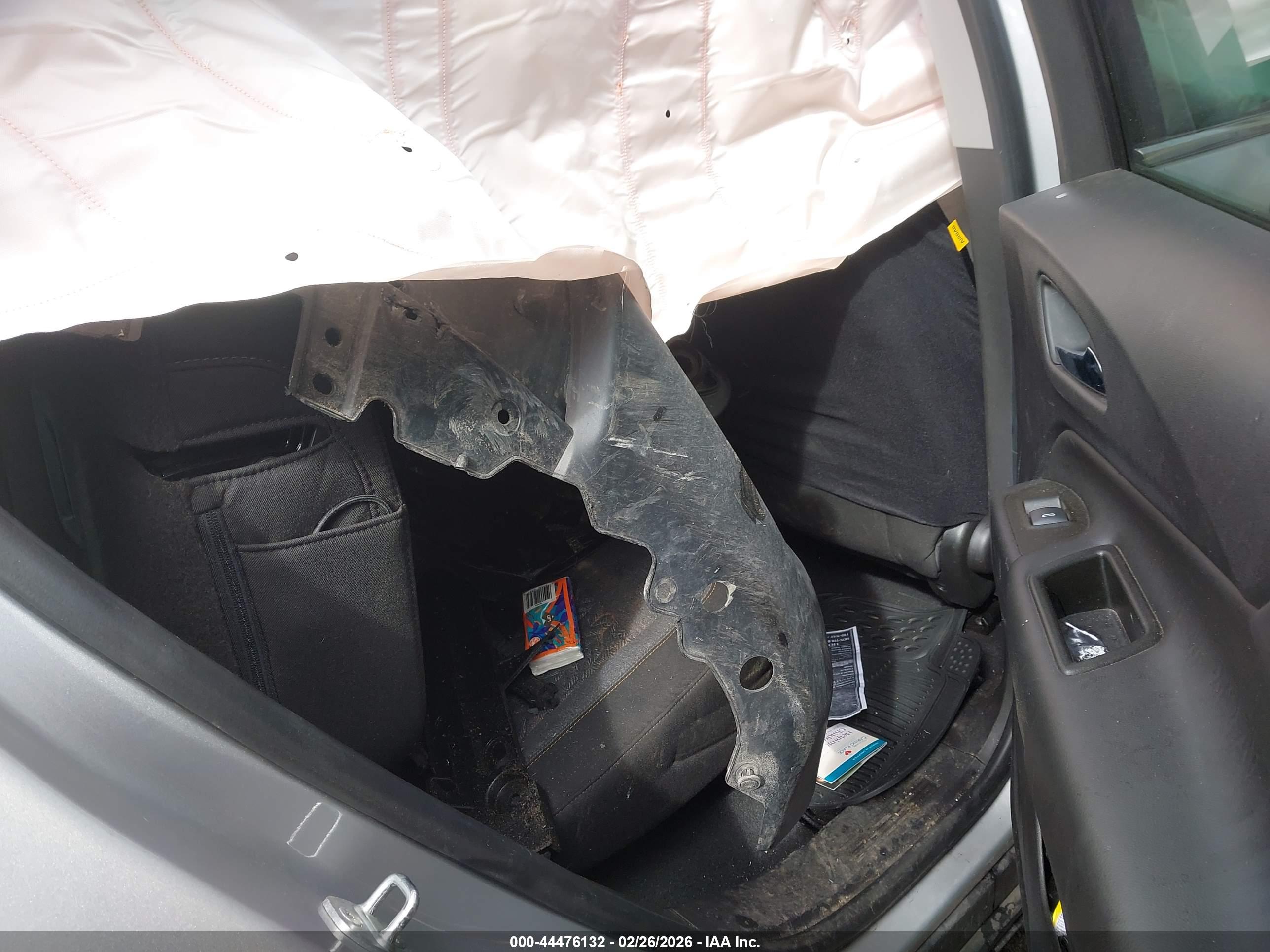 CHEVROLET EQUINOX image 8