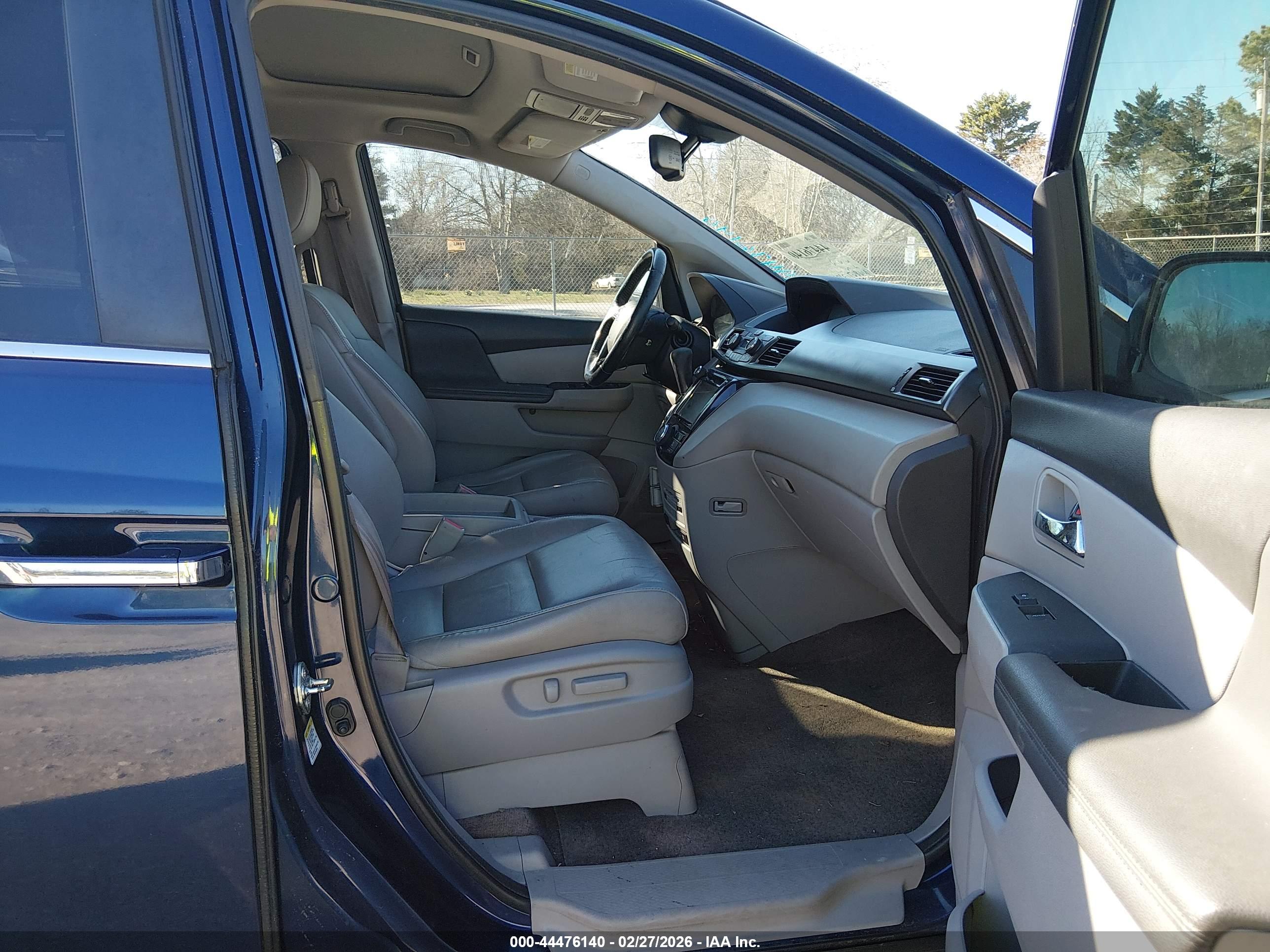 HONDA ODYSSEY image 5