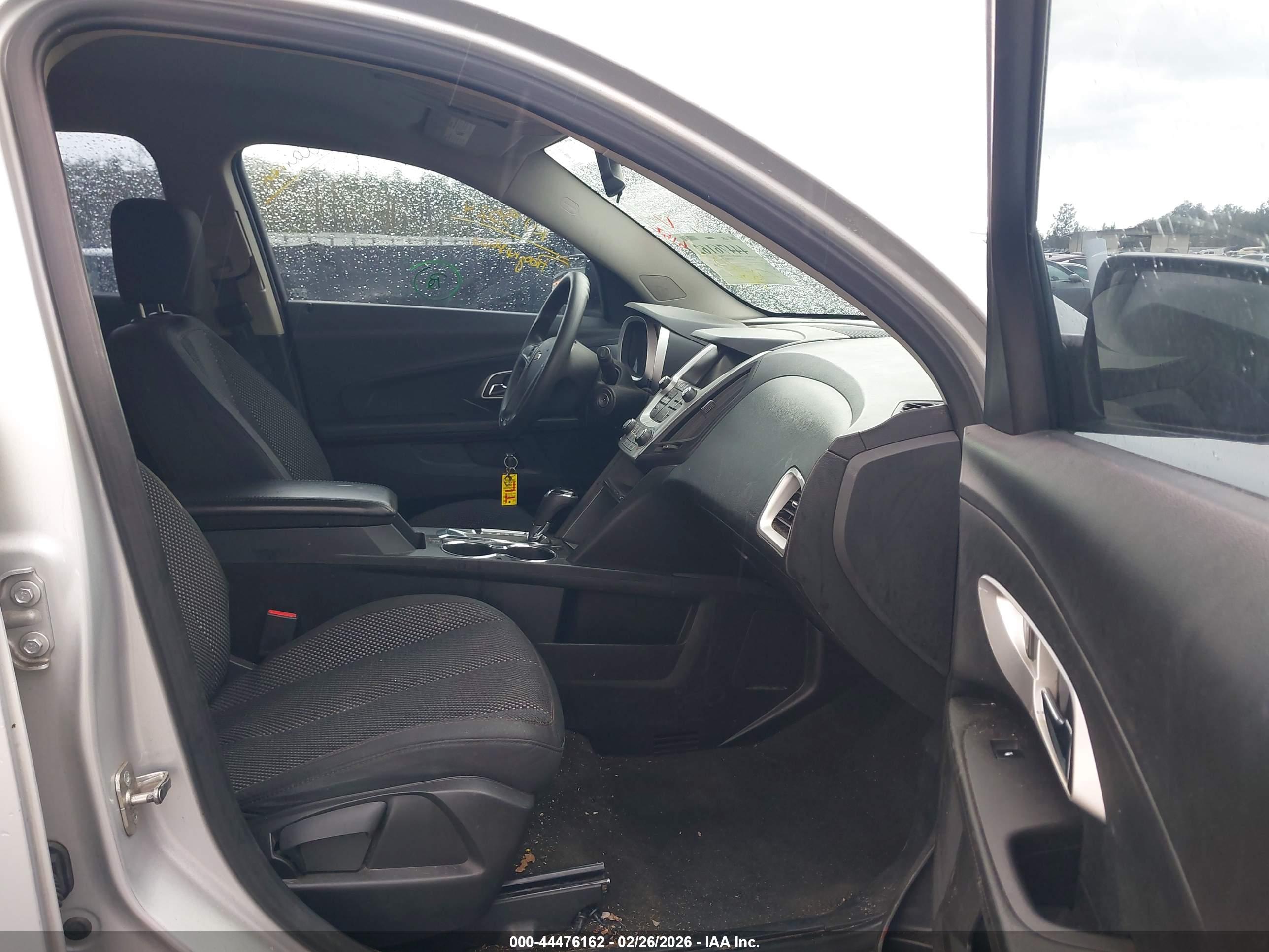 CHEVROLET EQUINOX image 5