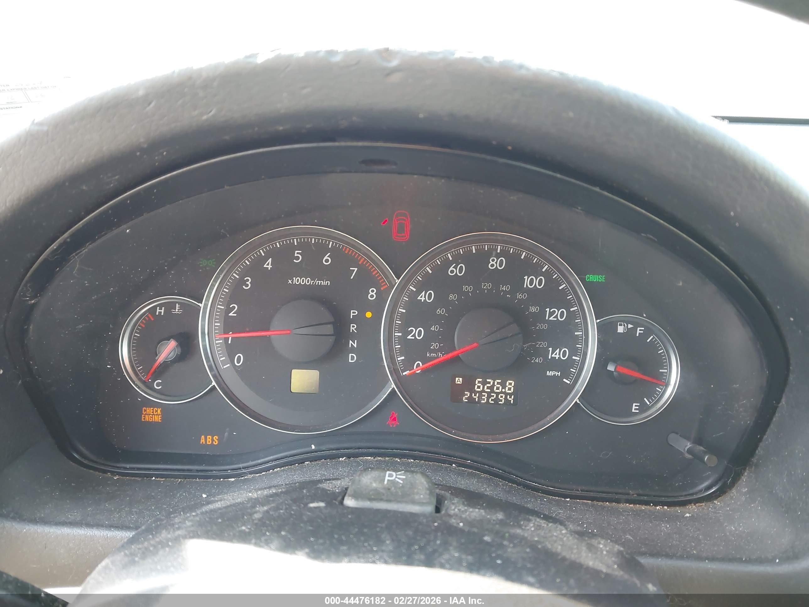 SUBARU OUTBACK image 7