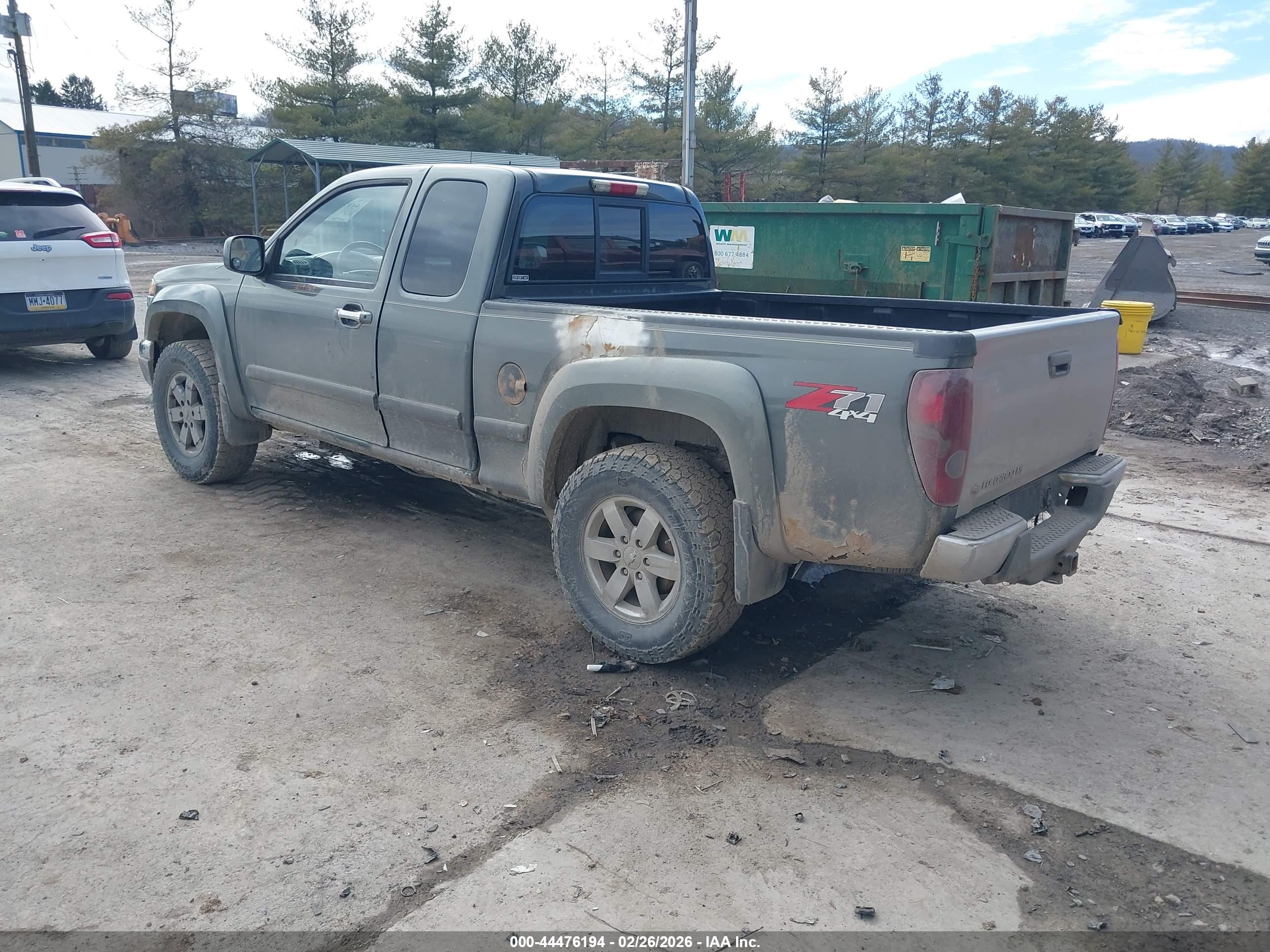 CHEVROLET COLORADO image 3