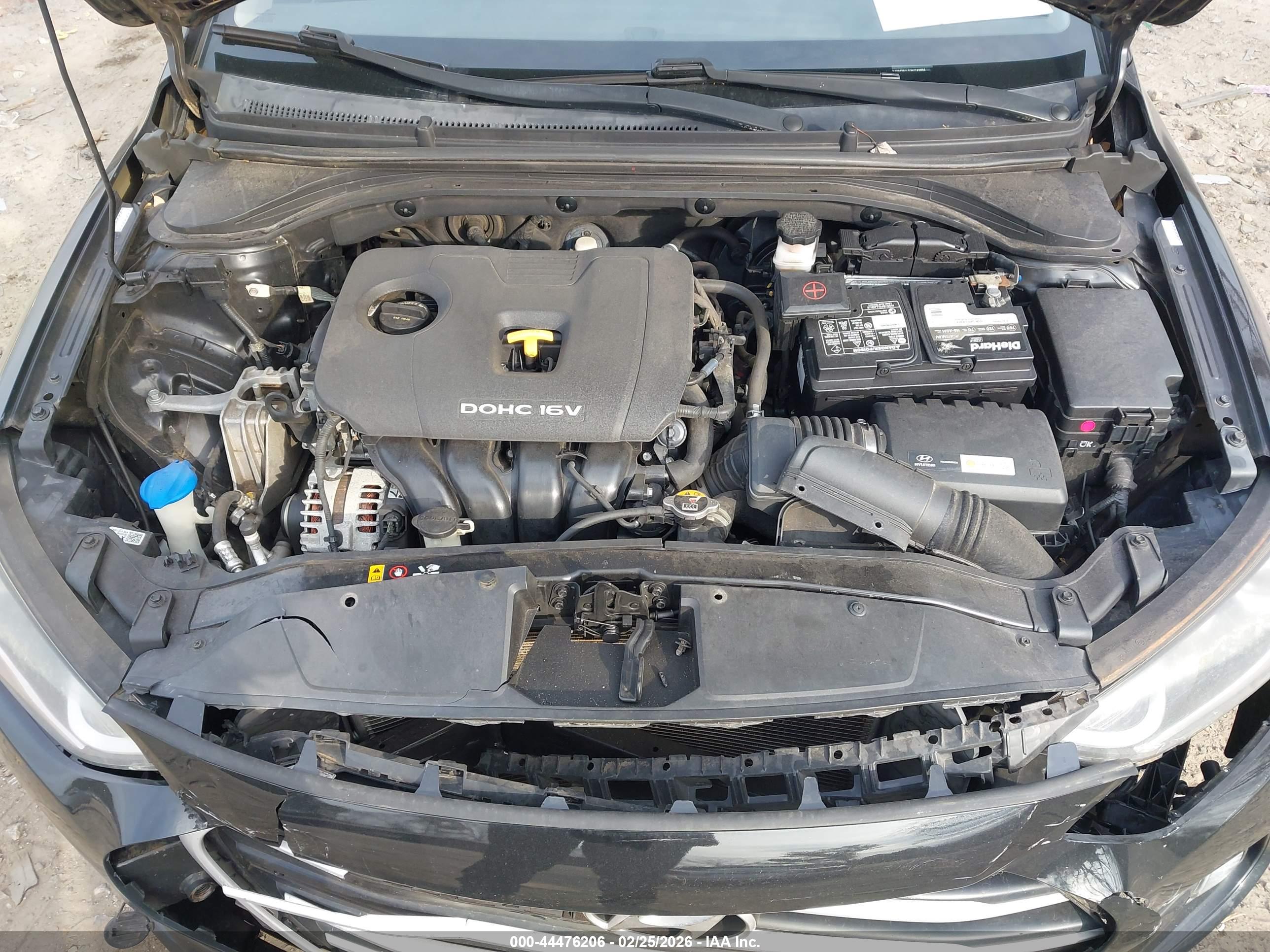 HYUNDAI ELANTRA image 10