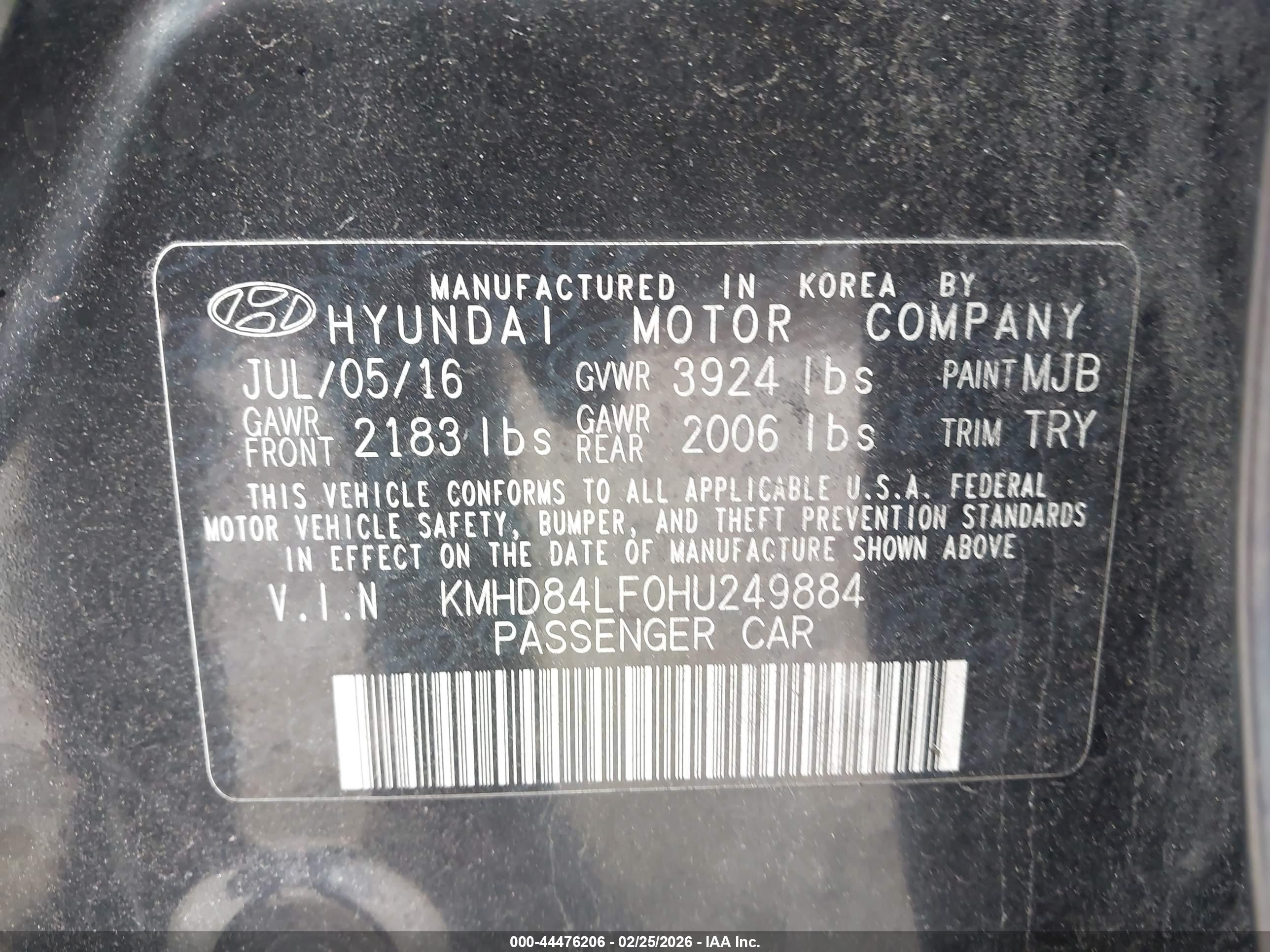 HYUNDAI ELANTRA image 9