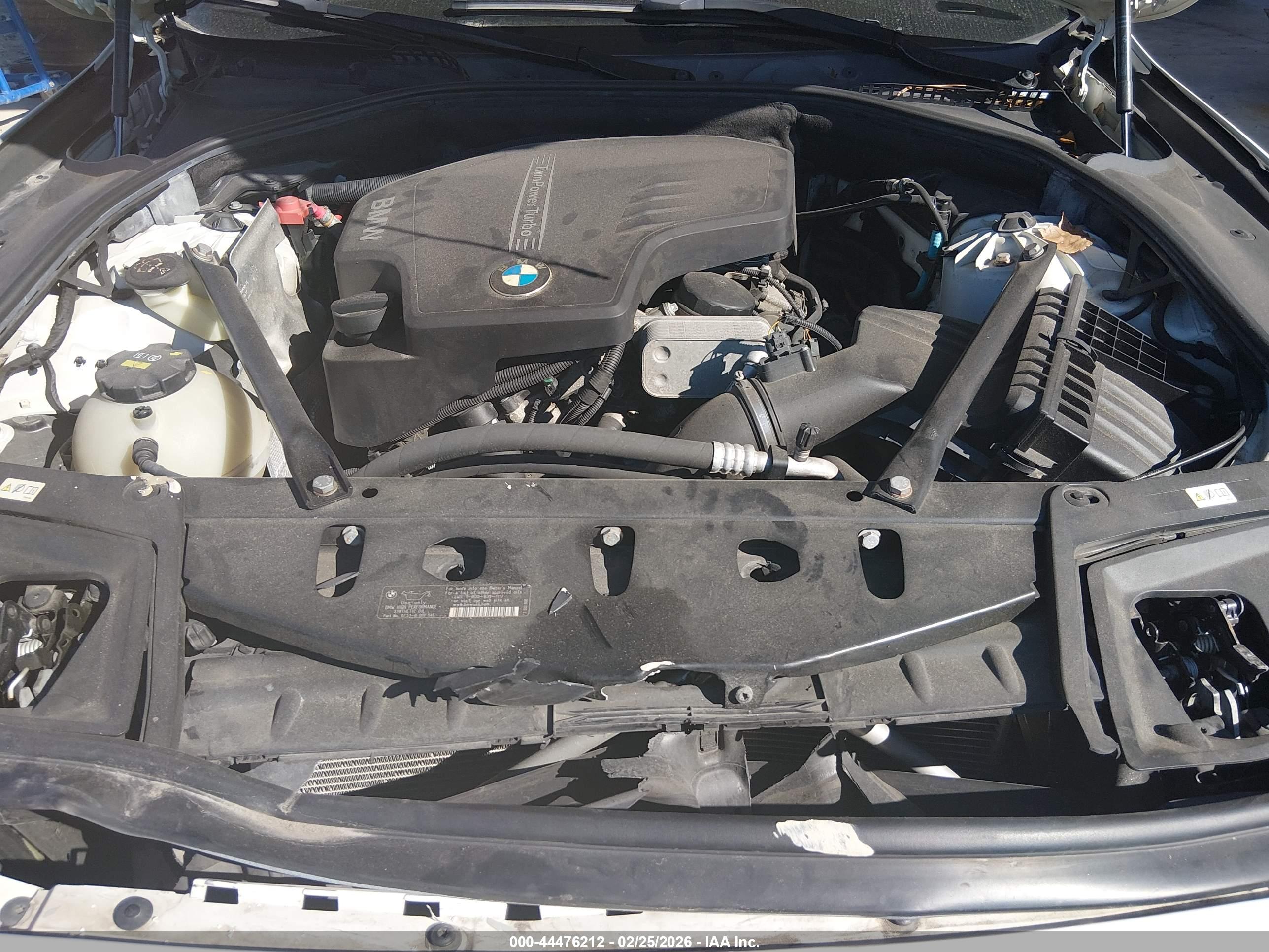 BMW 528I image 10