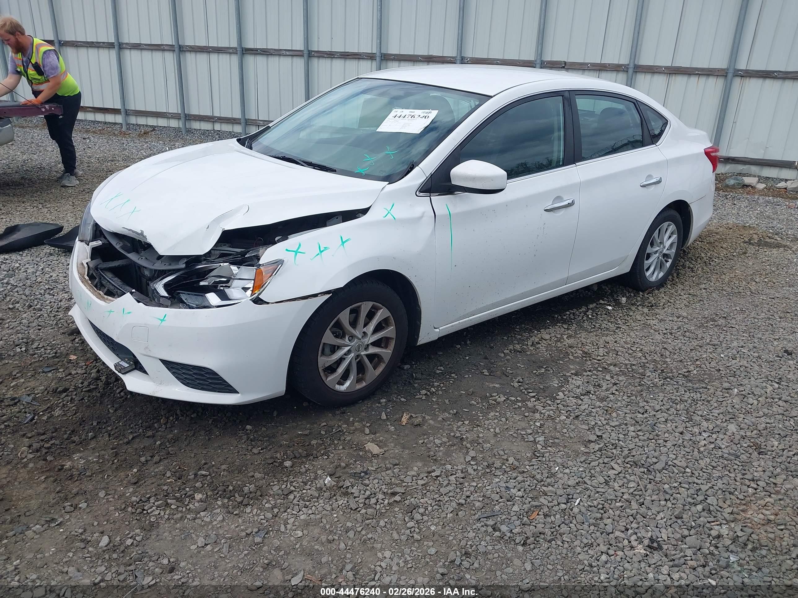 NISSAN SENTRA image 2