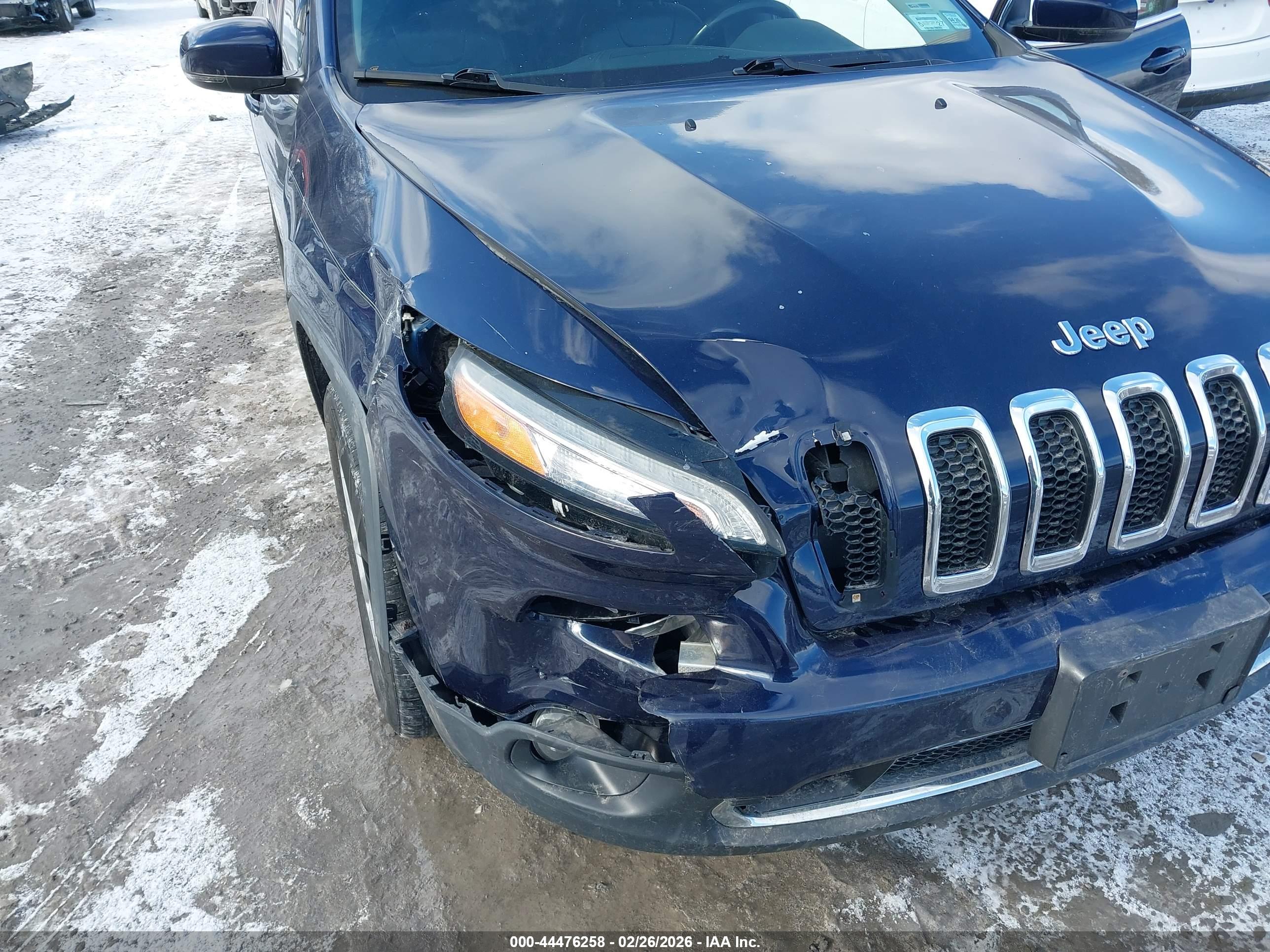 JEEP CHEROKEE image 6