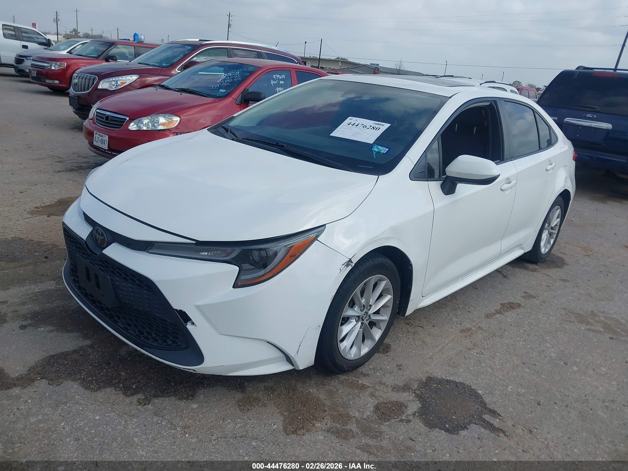 TOYOTA COROLLA image 2