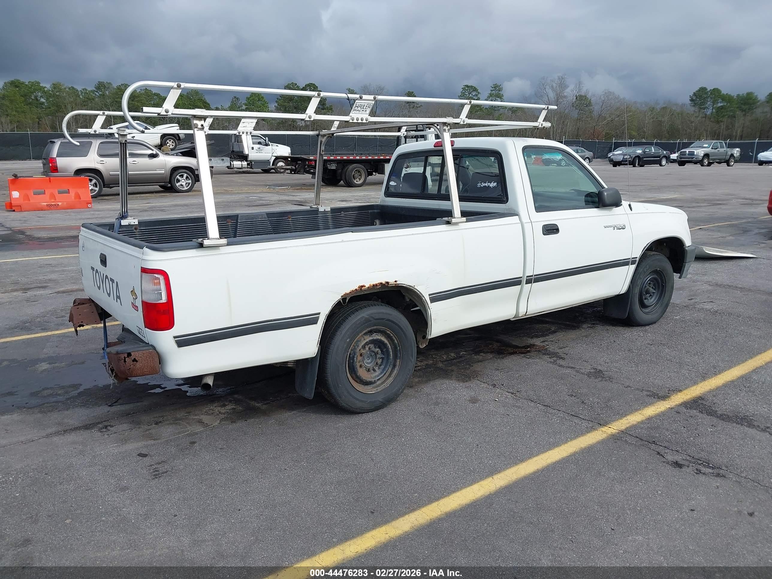 TOYOTA T100 image 4