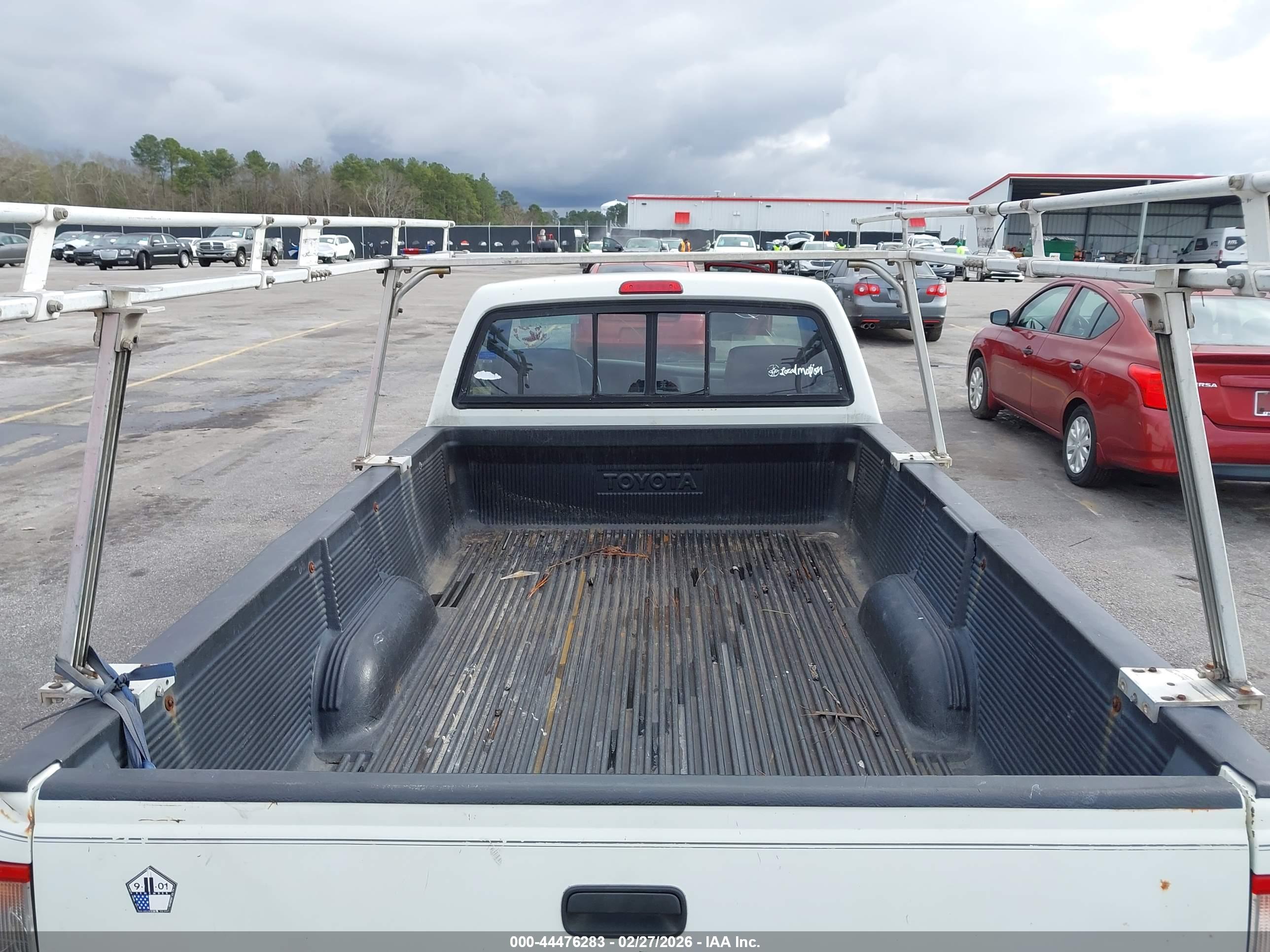 TOYOTA T100 image 8