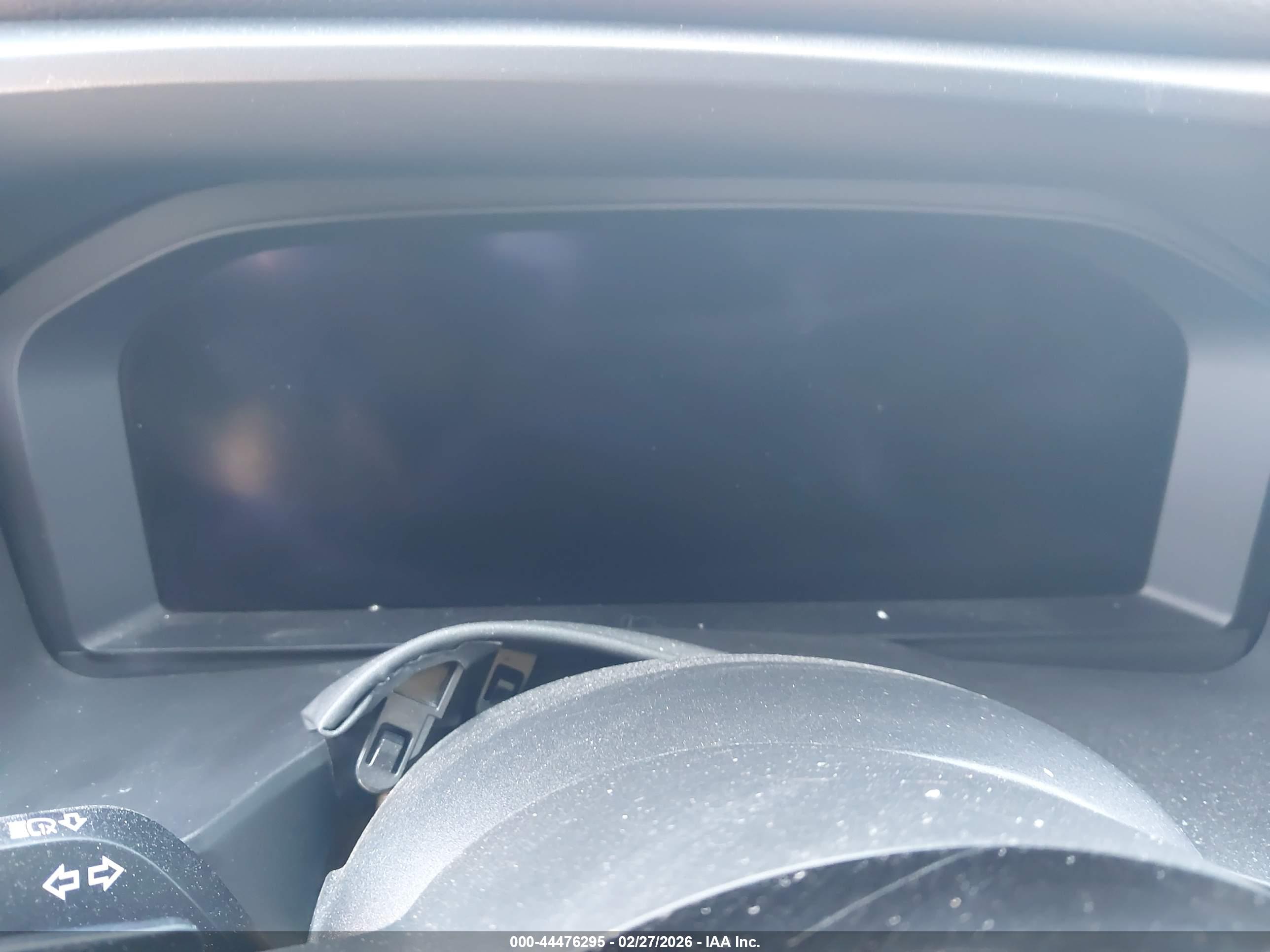 NISSAN ROGUE image 7