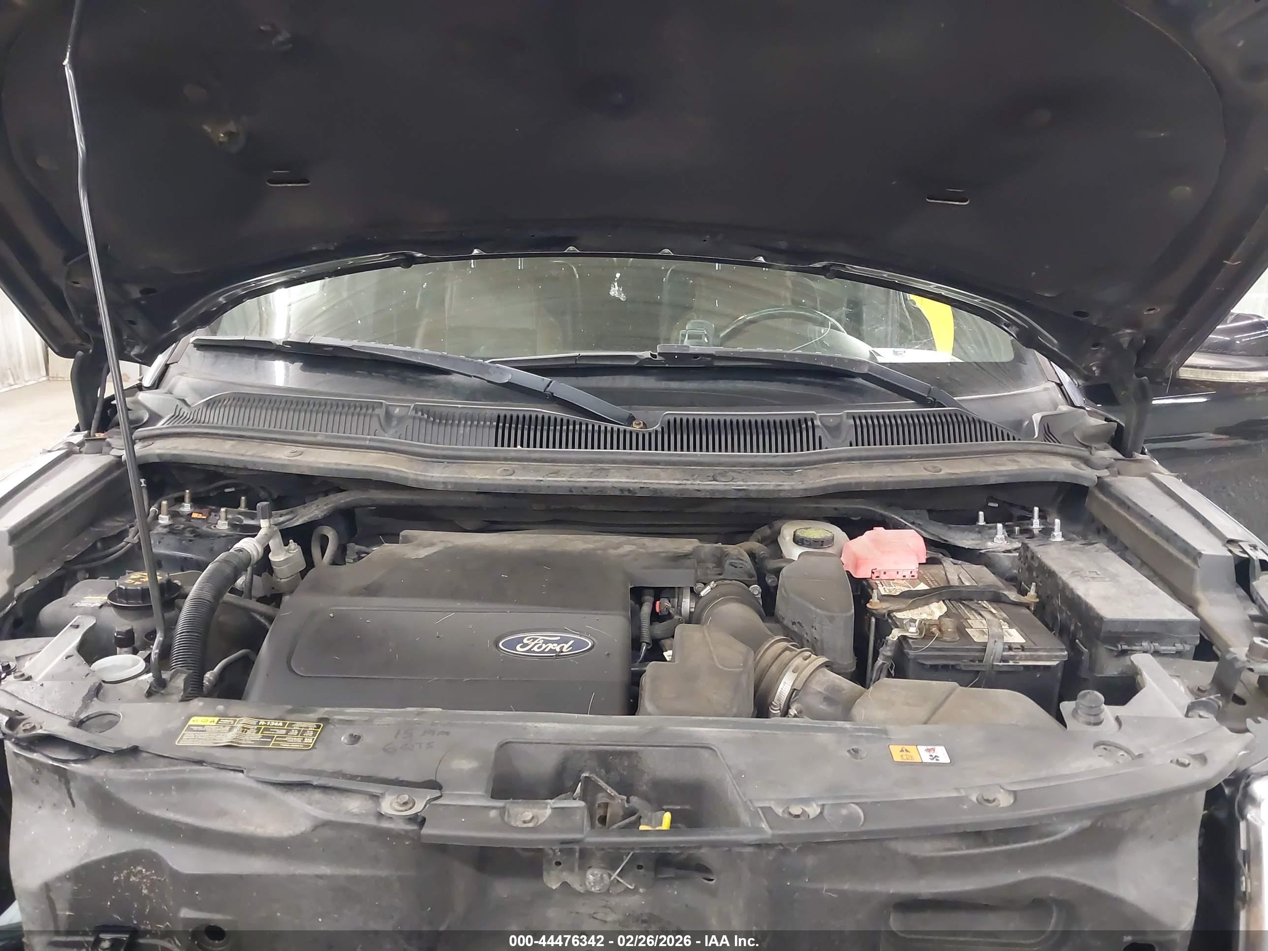 FORD EXPLORER image 10