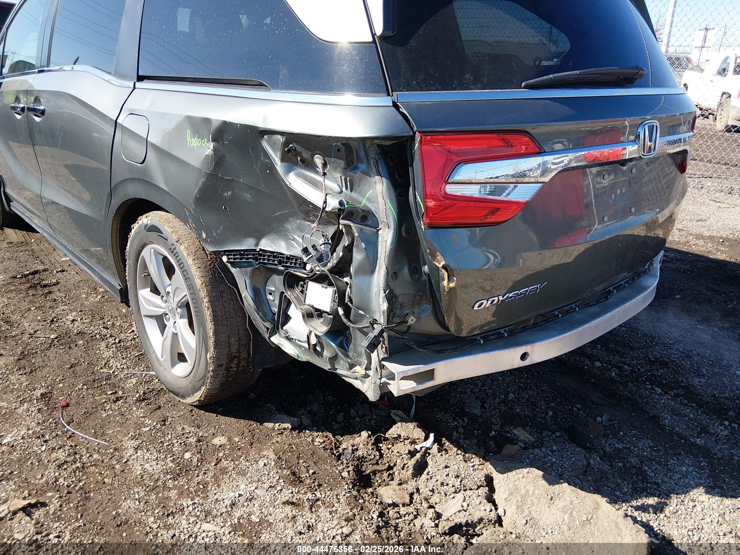HONDA ODYSSEY image 6