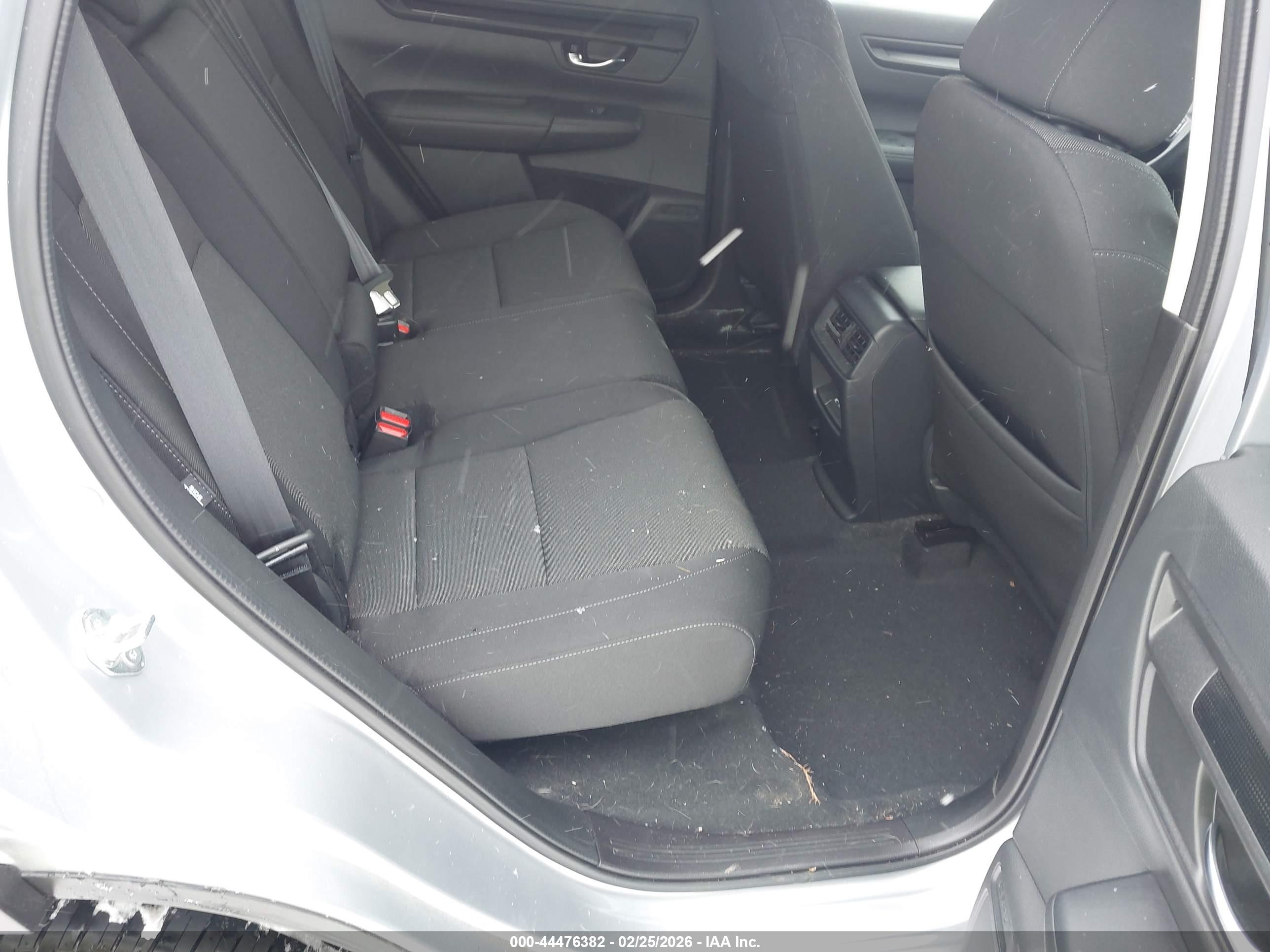 HONDA CR-V image 8