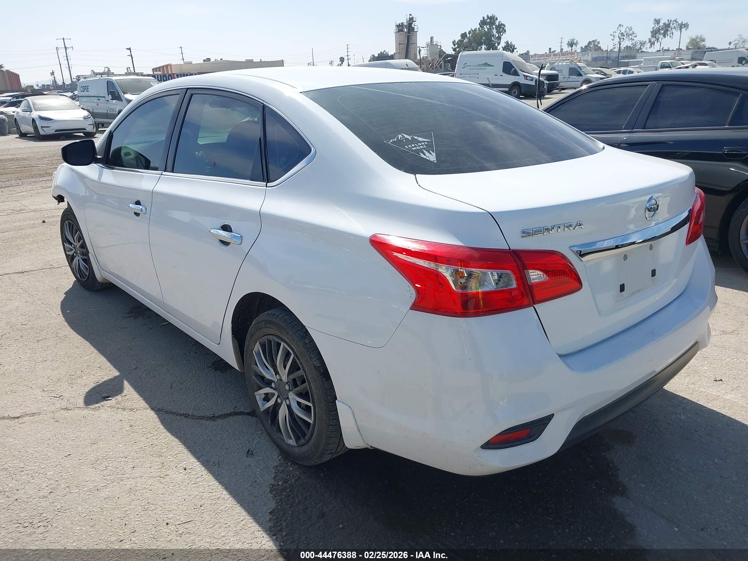 NISSAN SENTRA image 3