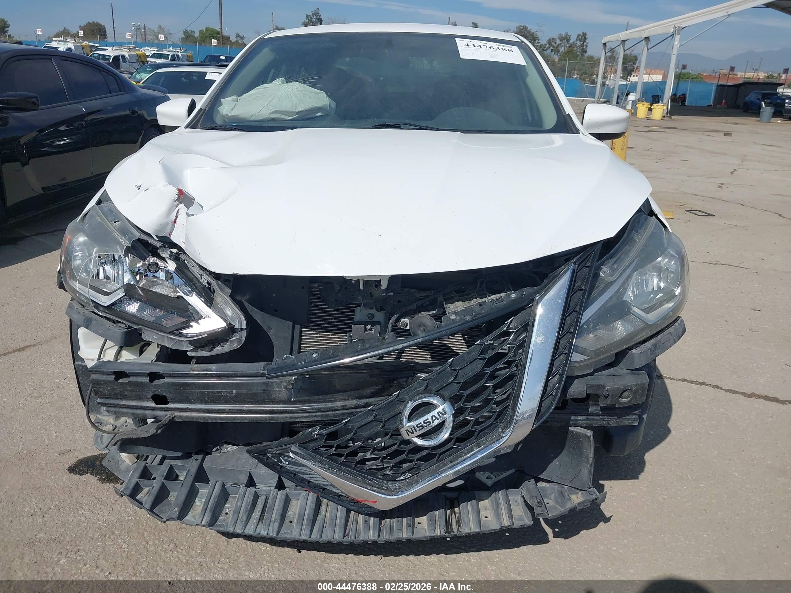 NISSAN SENTRA image 6
