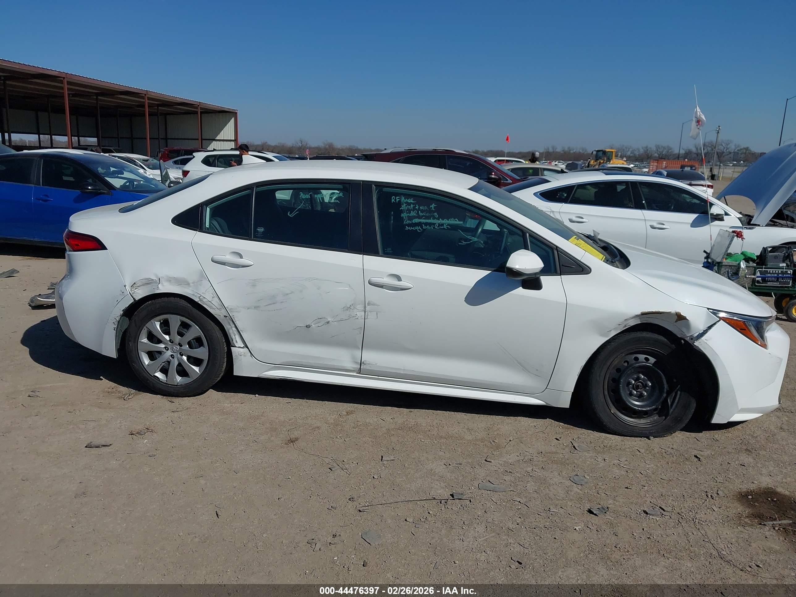 TOYOTA COROLLA image 6