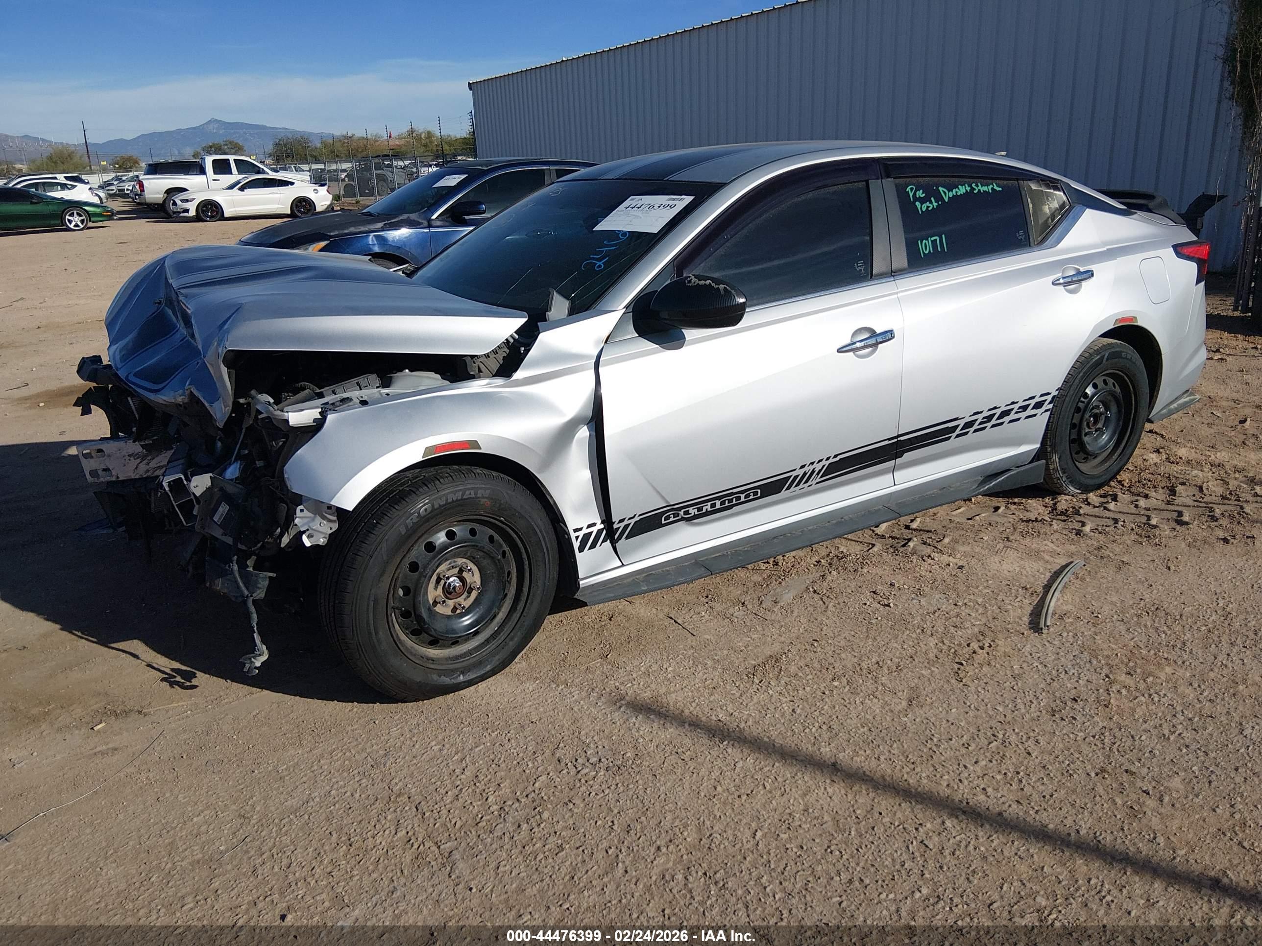 NISSAN ALTIMA image 2