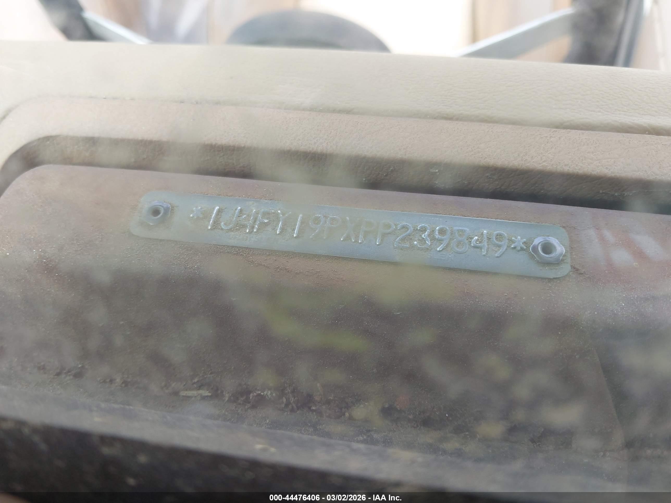 JEEP WRANGLER image 9