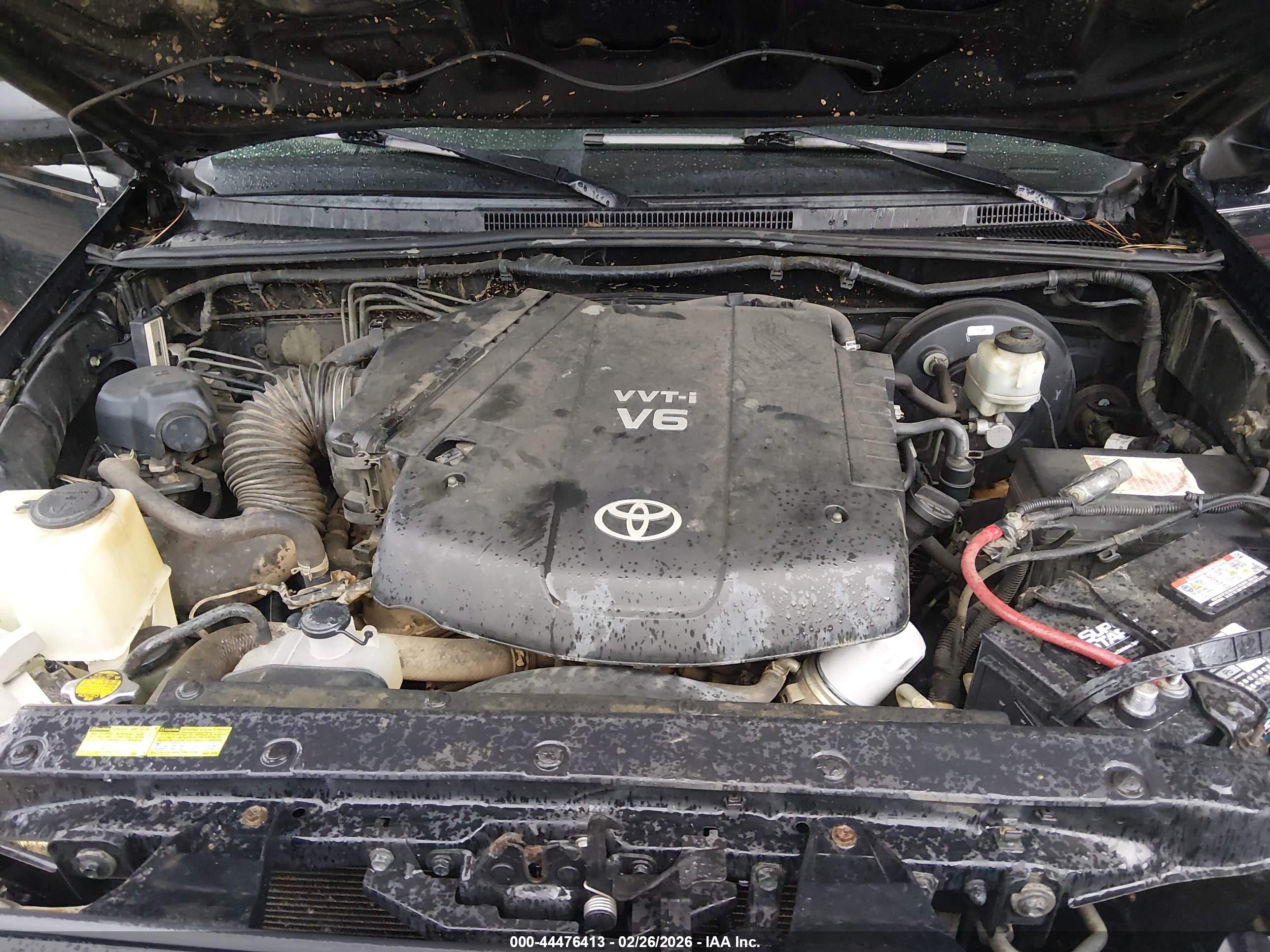 TOYOTA TACOMA image 10