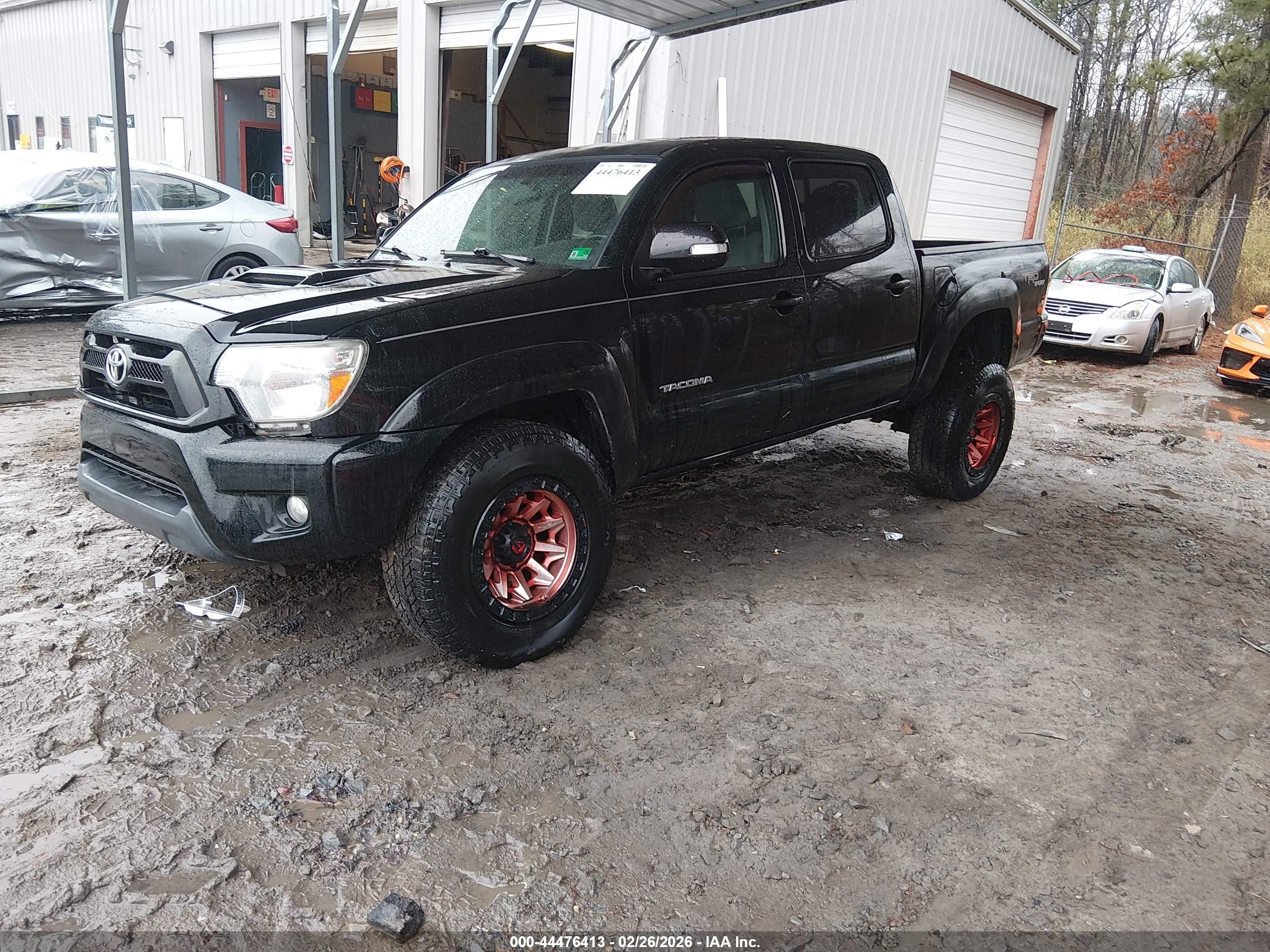 TOYOTA TACOMA image 2