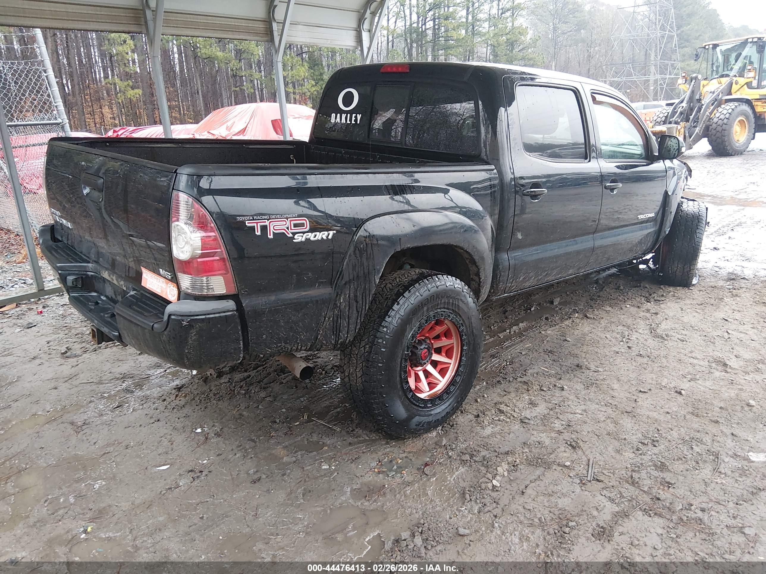TOYOTA TACOMA image 4