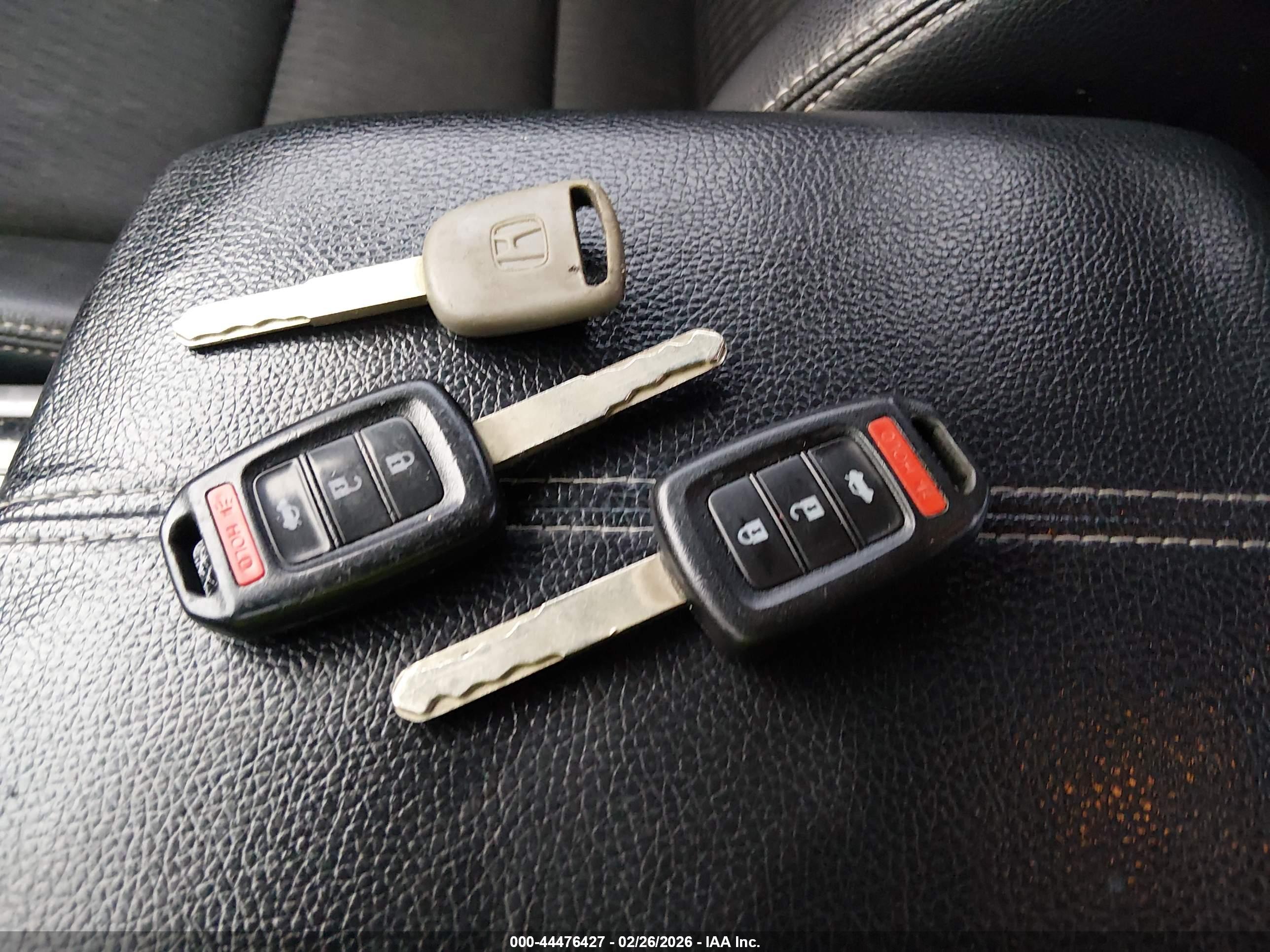 HONDA ACCORD image 11