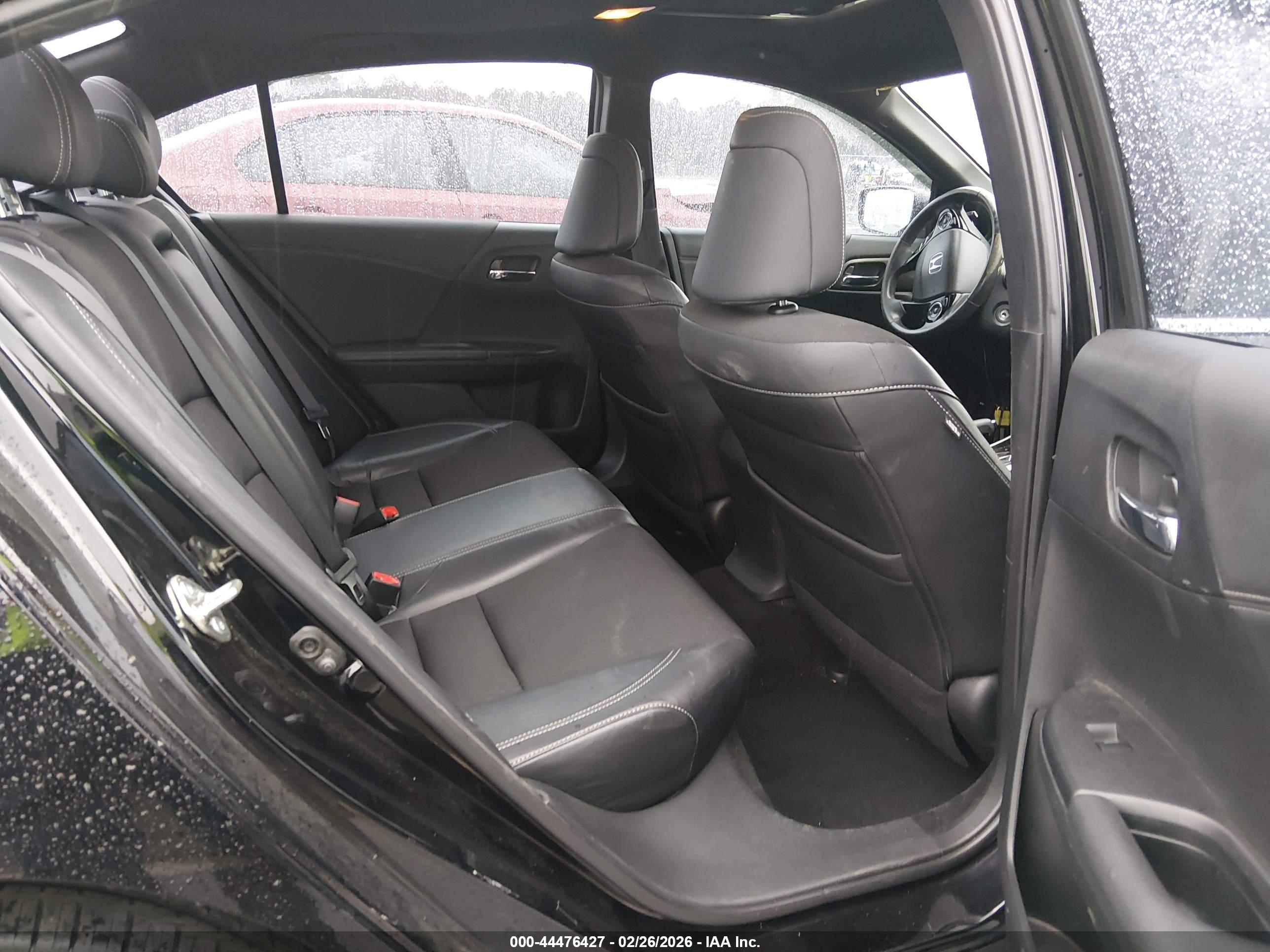 HONDA ACCORD image 8