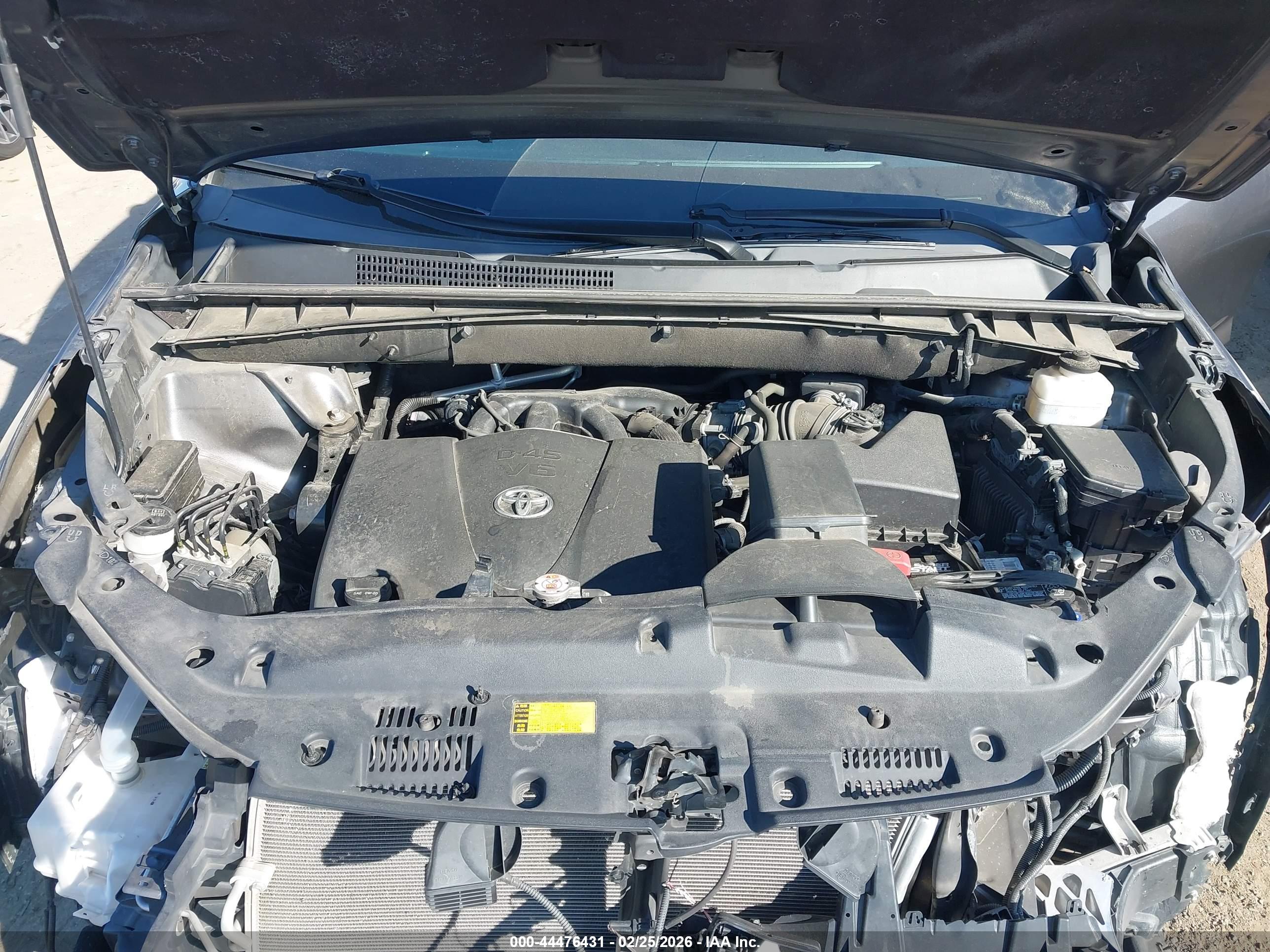 TOYOTA HIGHLANDER image 10