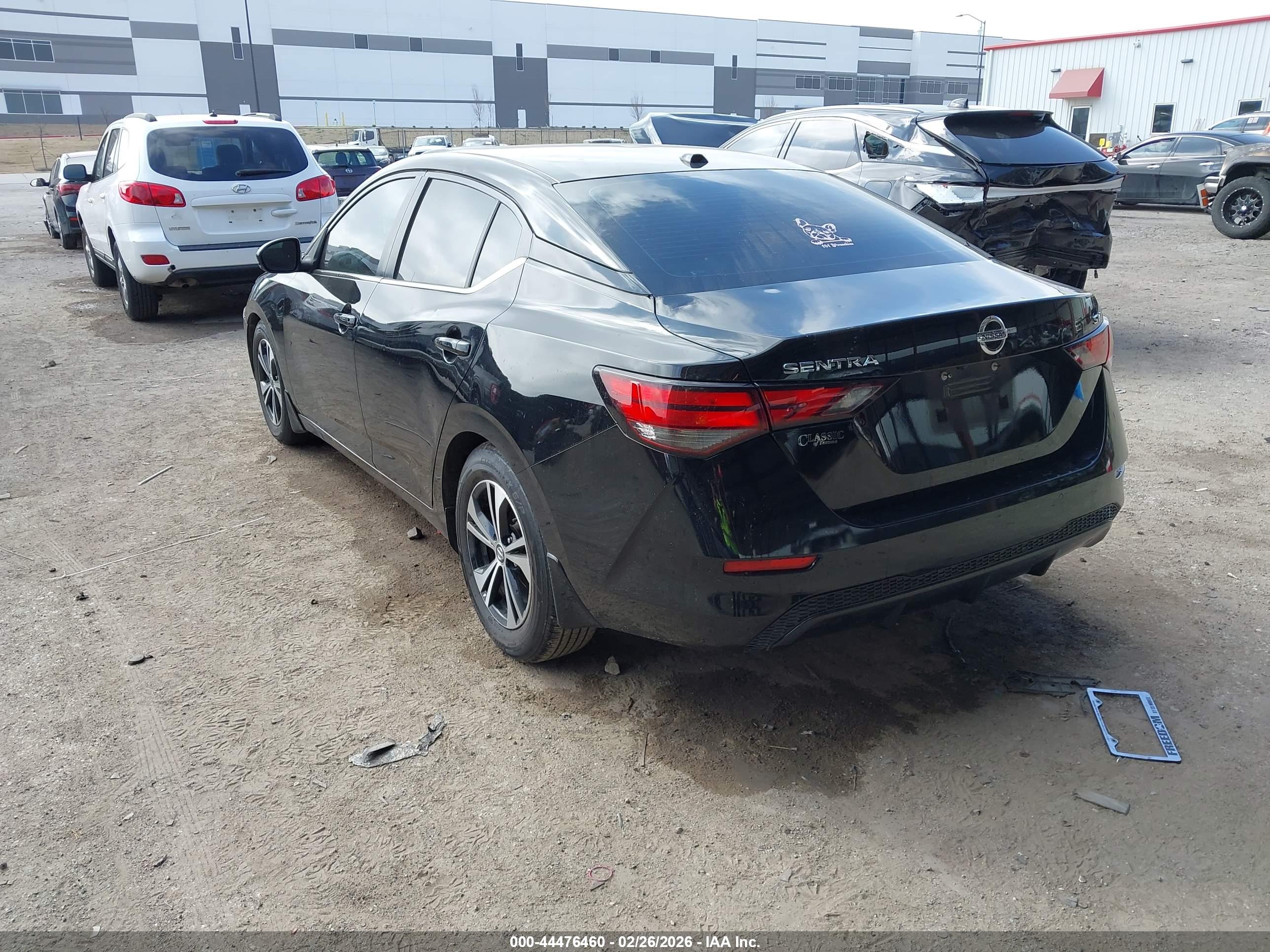 NISSAN SENTRA image 3