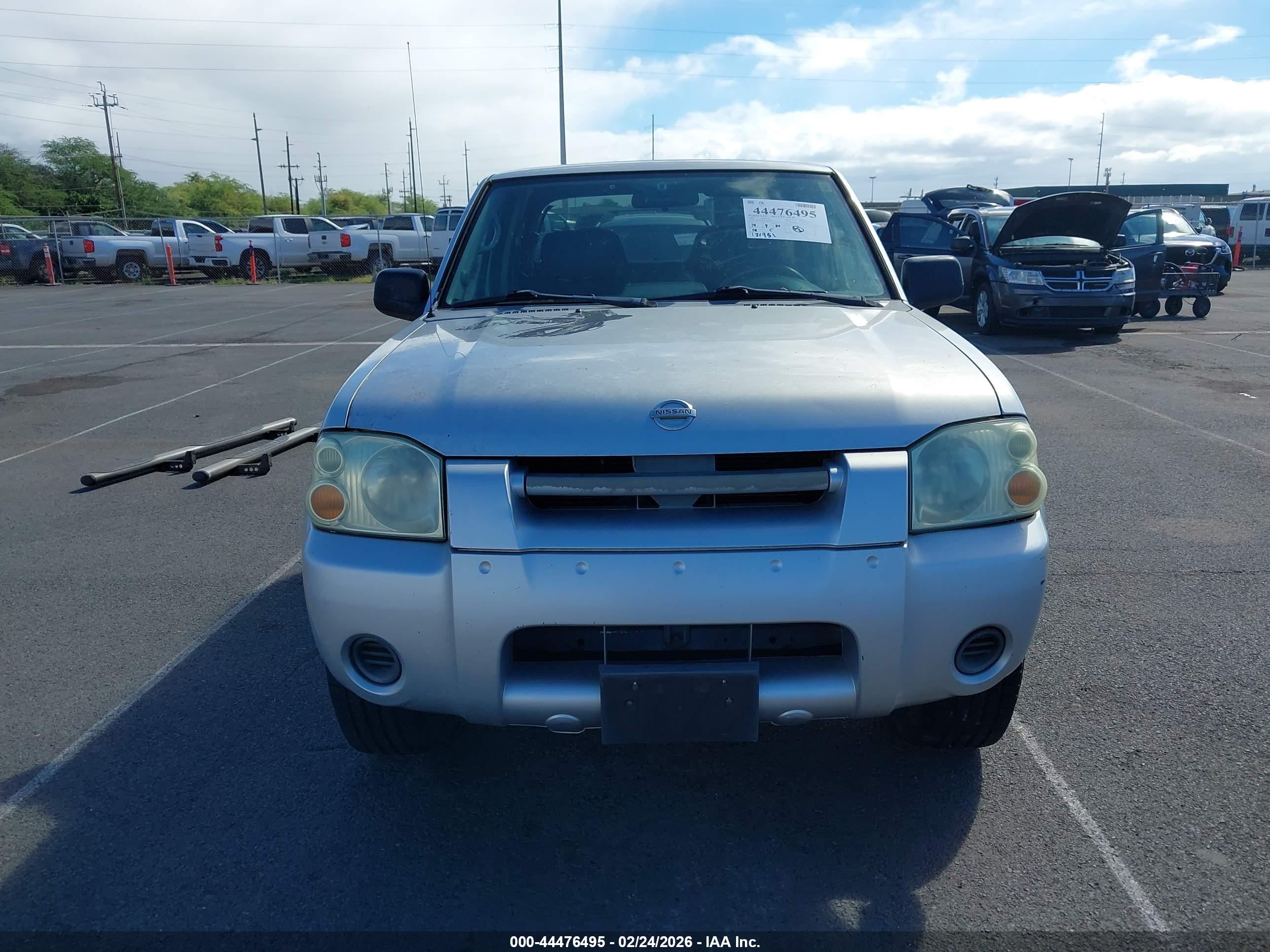 NISSAN FRONTIER image 6